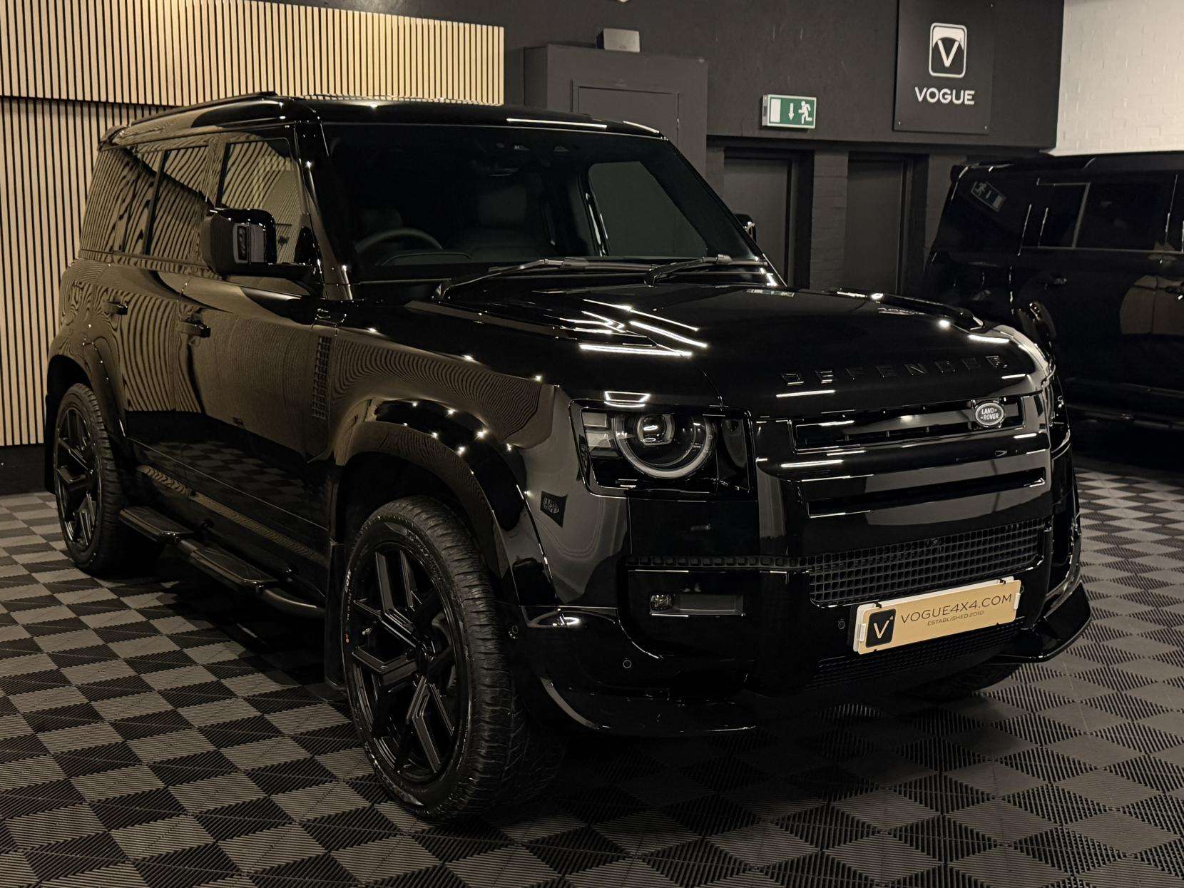 2025 LAND ROVER DEFENDER 110 2025 LAND ROVER DEFENDER 110