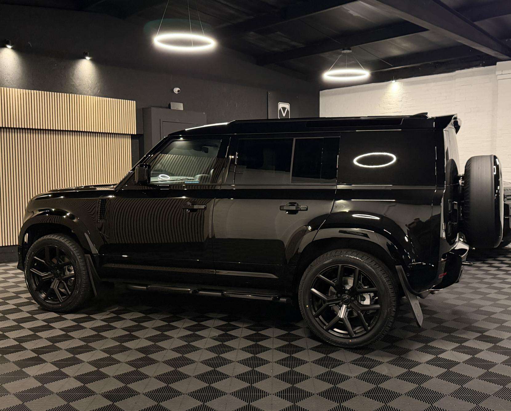 2025 LAND ROVER DEFENDER 110 2025 LAND ROVER DEFENDER 110