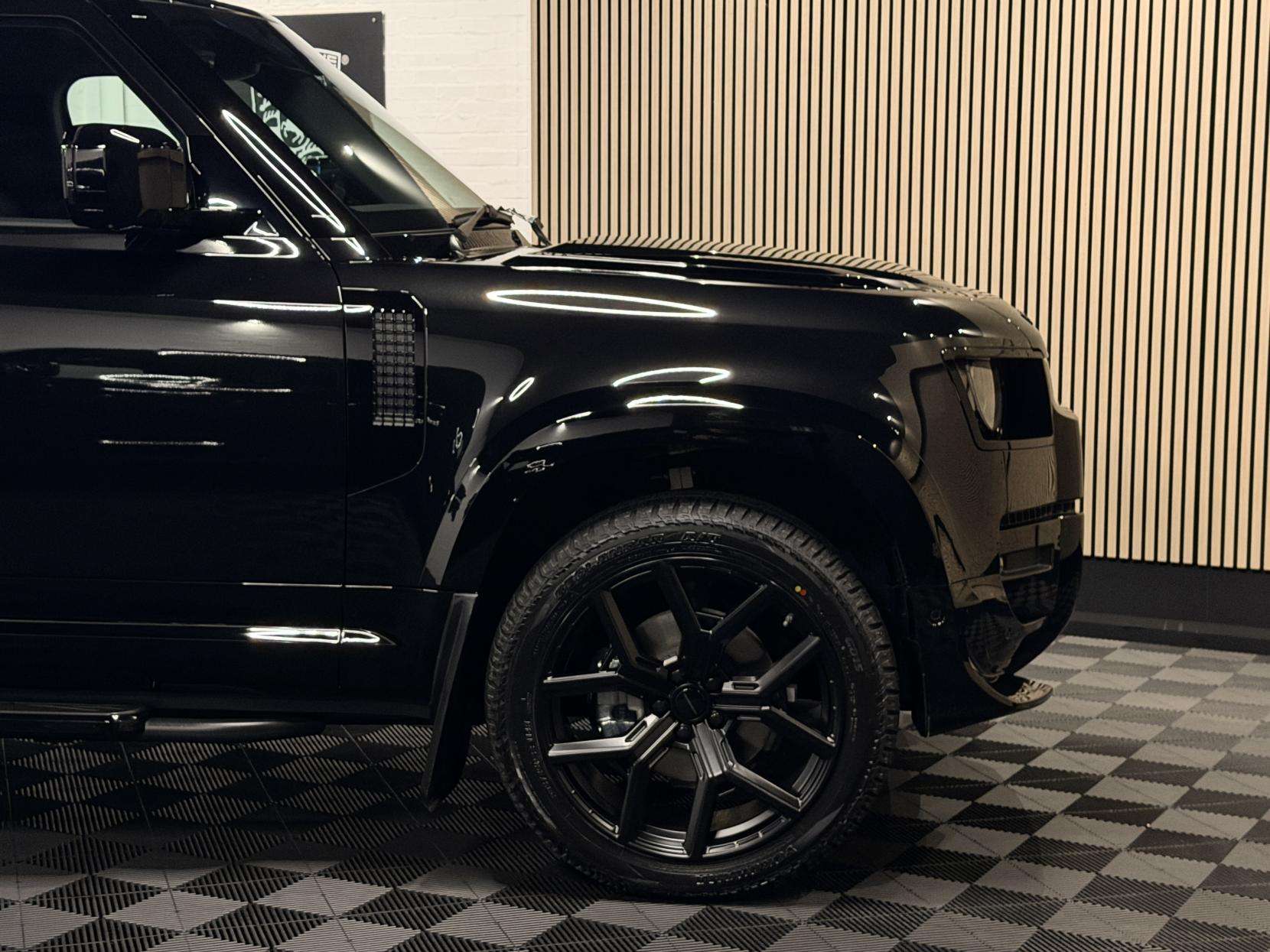 2025 LAND ROVER DEFENDER 110 2025 LAND ROVER DEFENDER 110