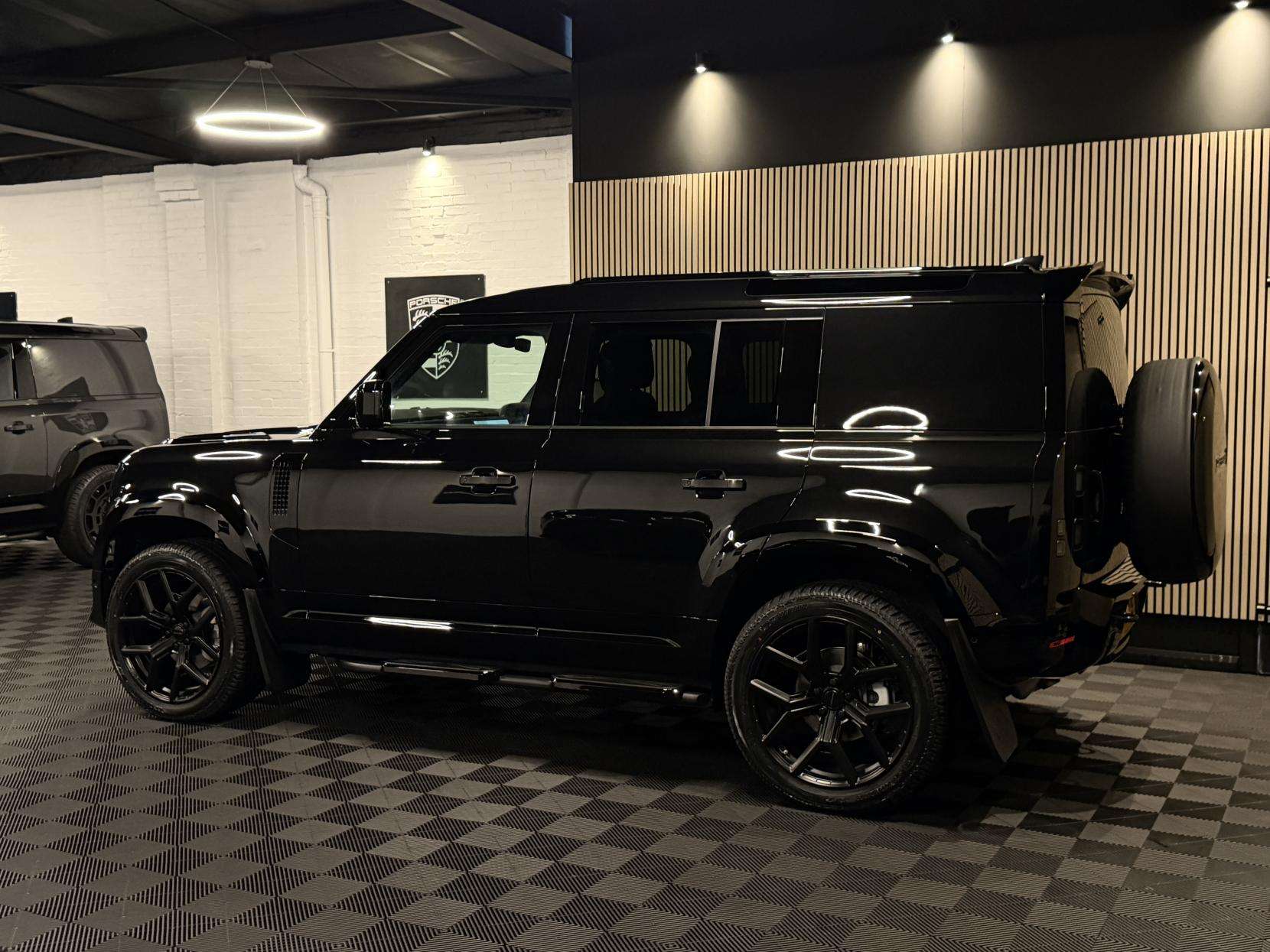 2025 LAND ROVER DEFENDER 110 2025 LAND ROVER DEFENDER 110