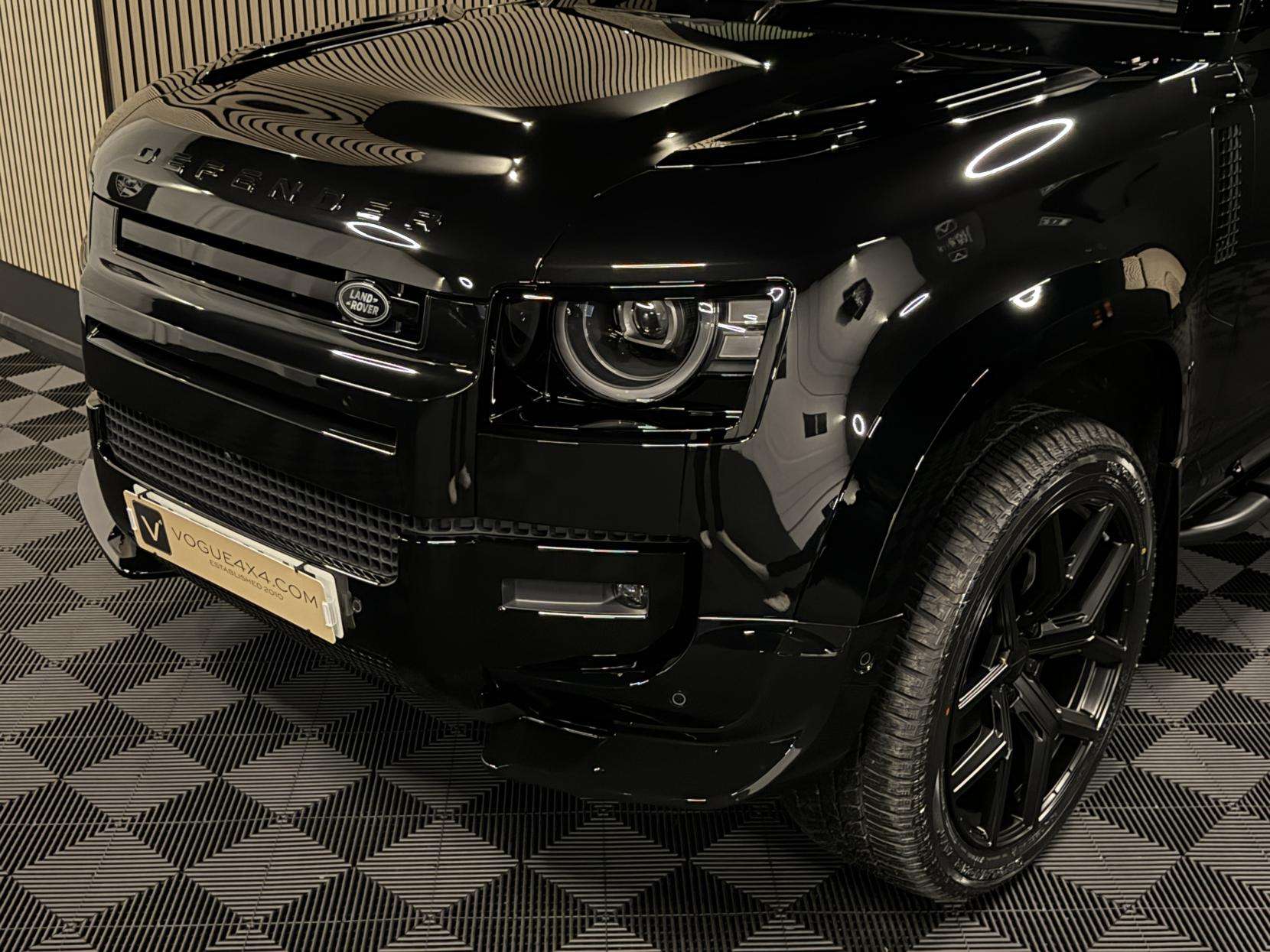 2025 LAND ROVER DEFENDER 110 2025 LAND ROVER DEFENDER 110