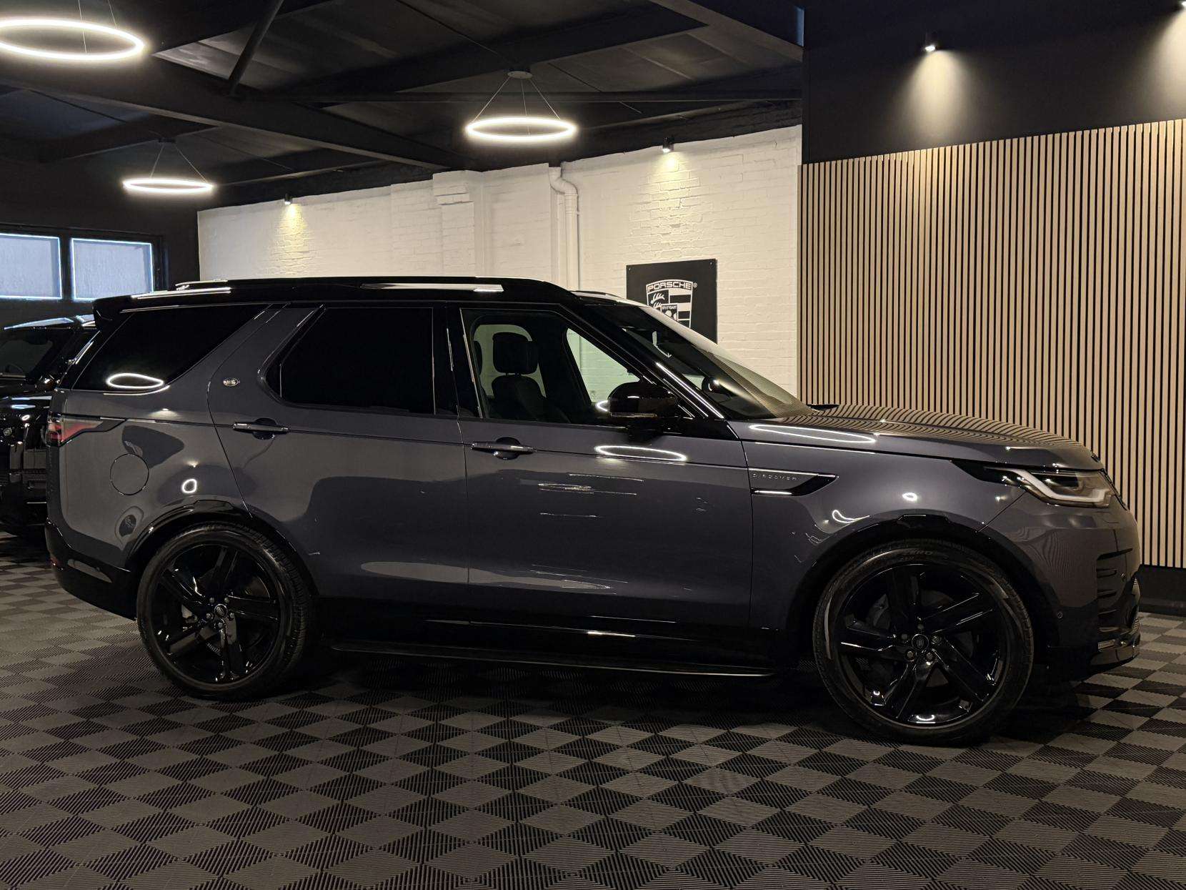 2024 LAND ROVER DISCOVERY 2024 LAND ROVER DISCOVERY