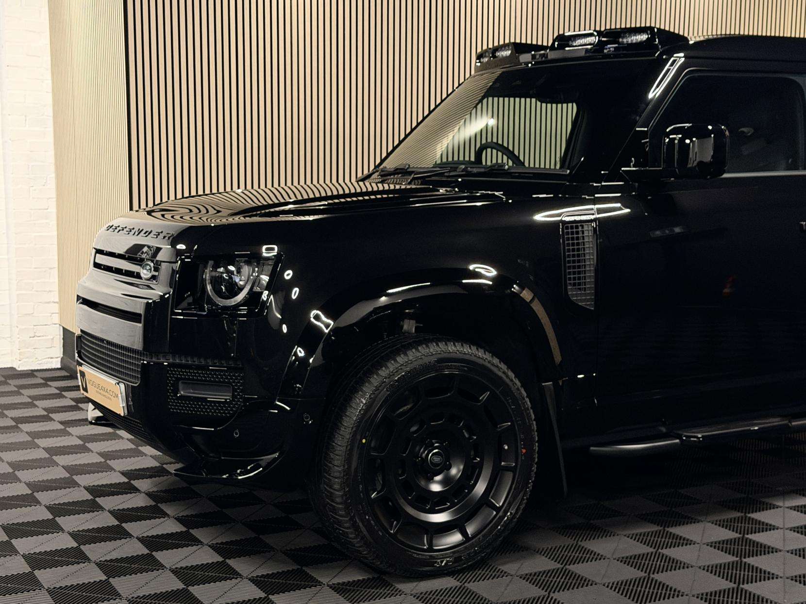 2025 LAND ROVER DEFENDER 90 2025 LAND ROVER DEFENDER 90