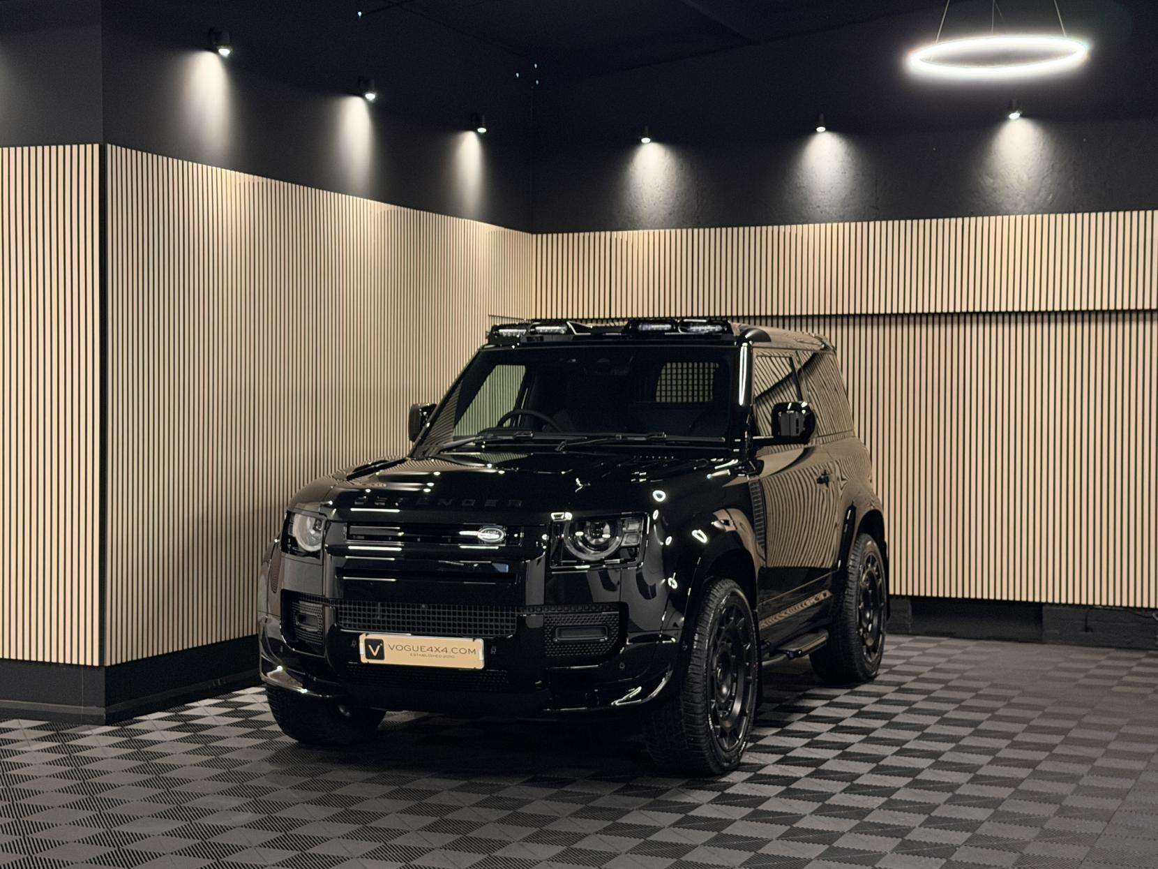 2025 LAND ROVER DEFENDER 90 2025 LAND ROVER DEFENDER 90