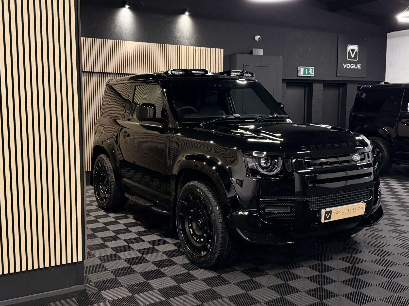 2025 LAND ROVER DEFENDER 90 2025 LAND ROVER DEFENDER 90