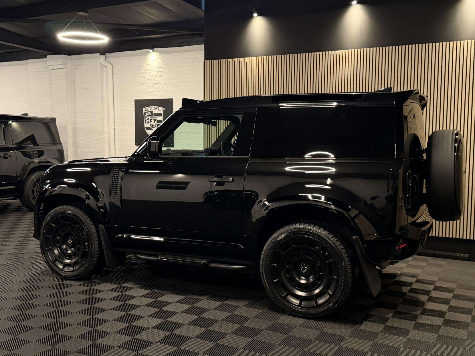 2025 LAND ROVER DEFENDER 90 2025 LAND ROVER DEFENDER 90