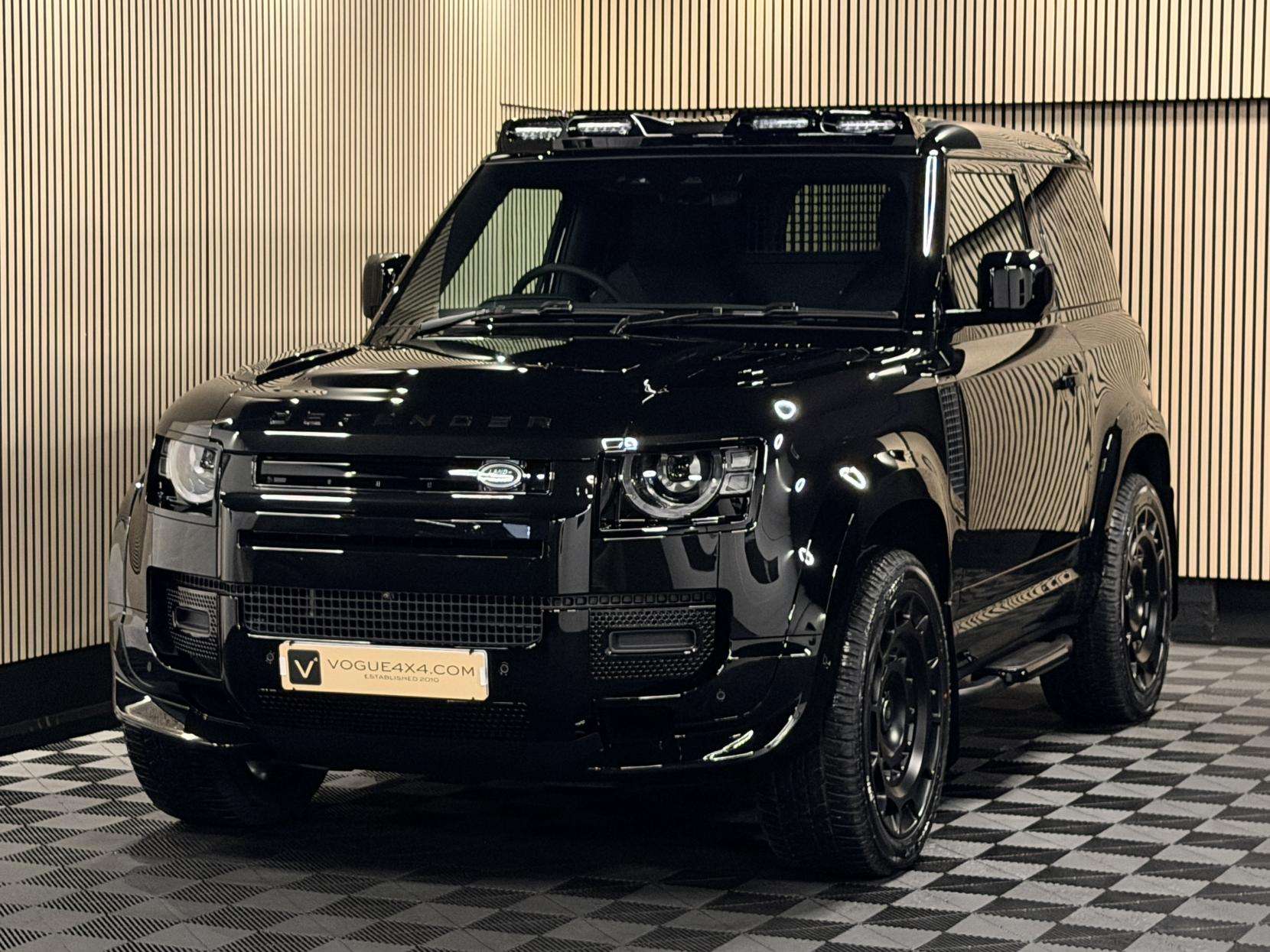 2025 LAND ROVER DEFENDER 90 2025 LAND ROVER DEFENDER 90