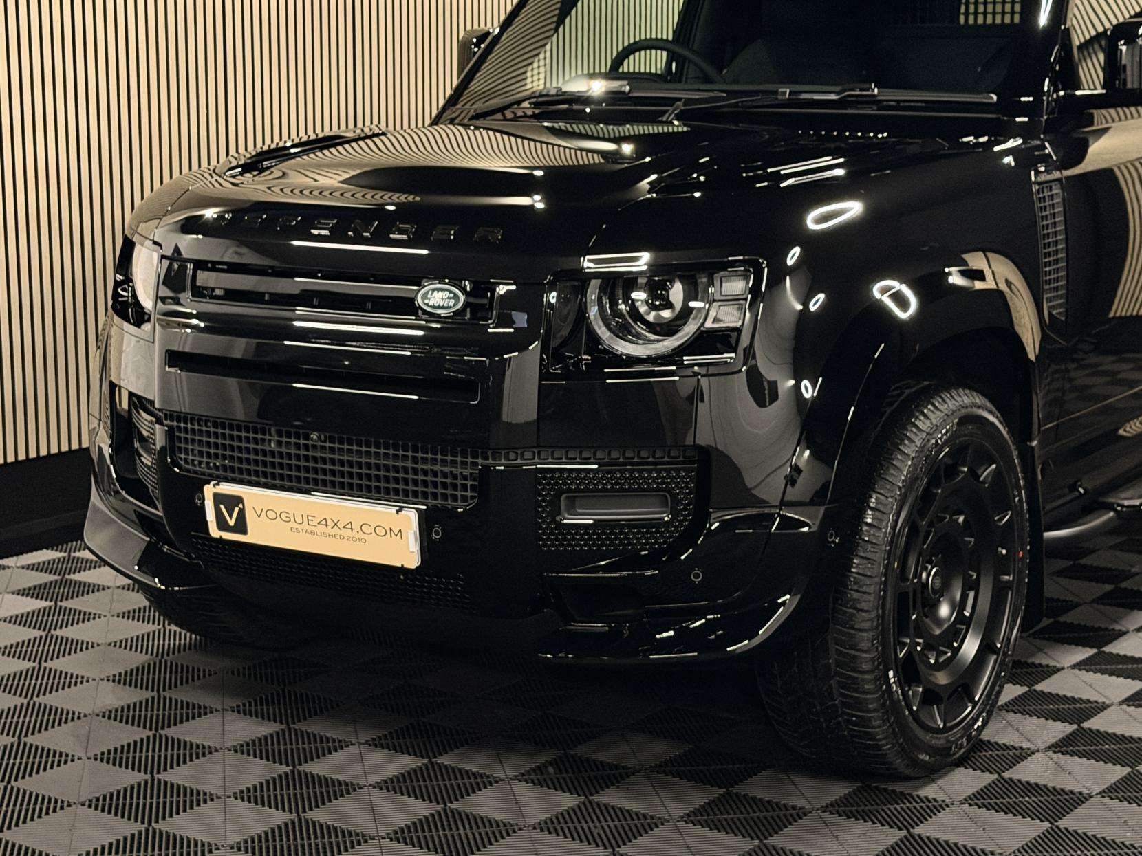 2025 LAND ROVER DEFENDER 90 2025 LAND ROVER DEFENDER 90