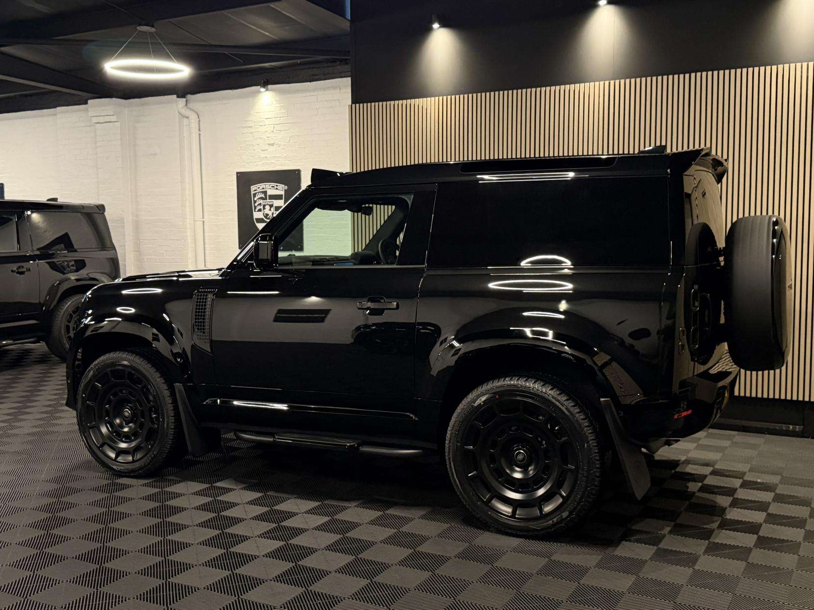 2025 LAND ROVER DEFENDER 90 2025 LAND ROVER DEFENDER 90