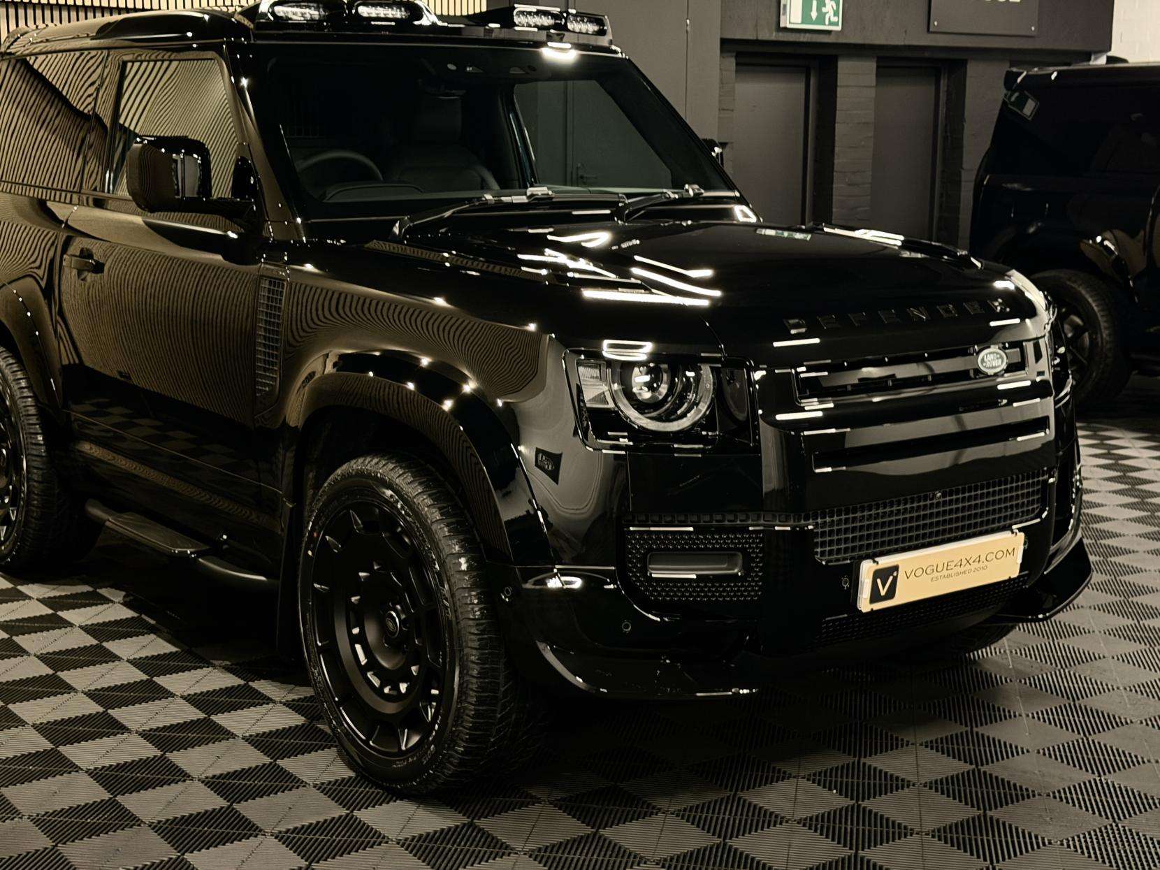 2025 LAND ROVER DEFENDER 90 2025 LAND ROVER DEFENDER 90