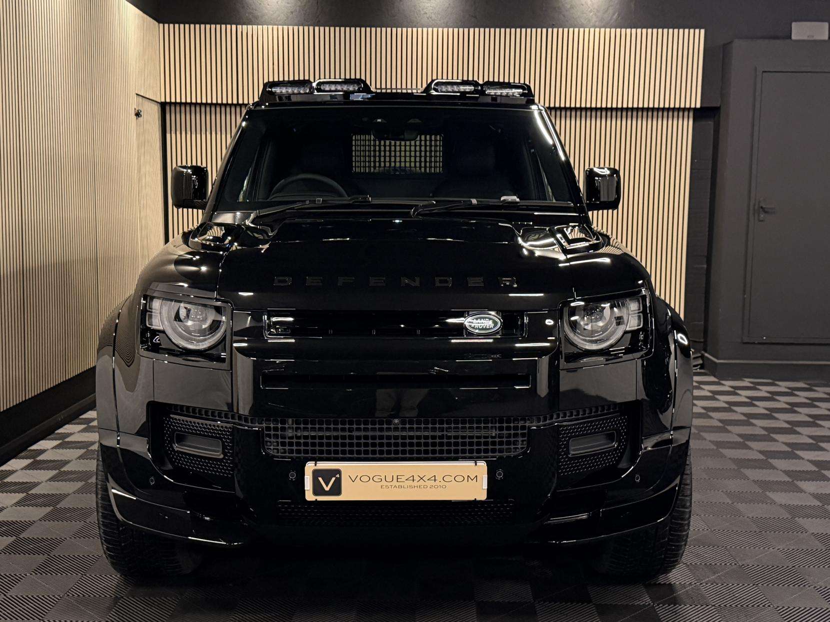 2025 LAND ROVER DEFENDER 90 2025 LAND ROVER DEFENDER 90