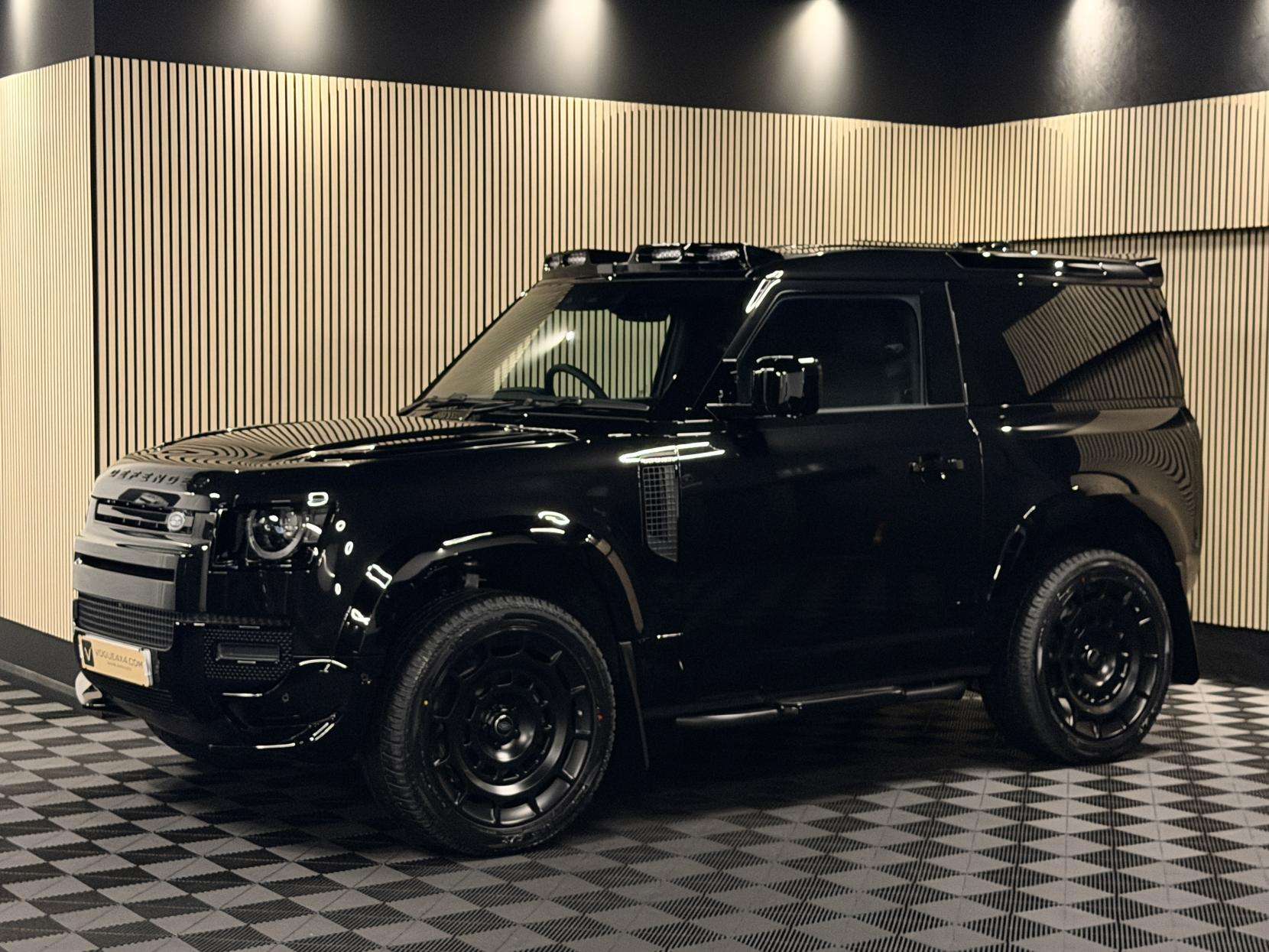 2025 LAND ROVER DEFENDER 90 2025 LAND ROVER DEFENDER 90