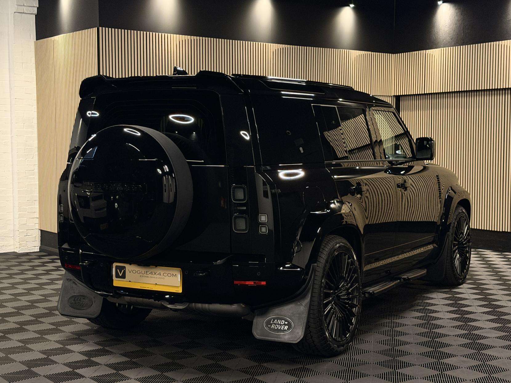 2026 LAND ROVER DEFENDER 110 2026 LAND ROVER DEFENDER 110