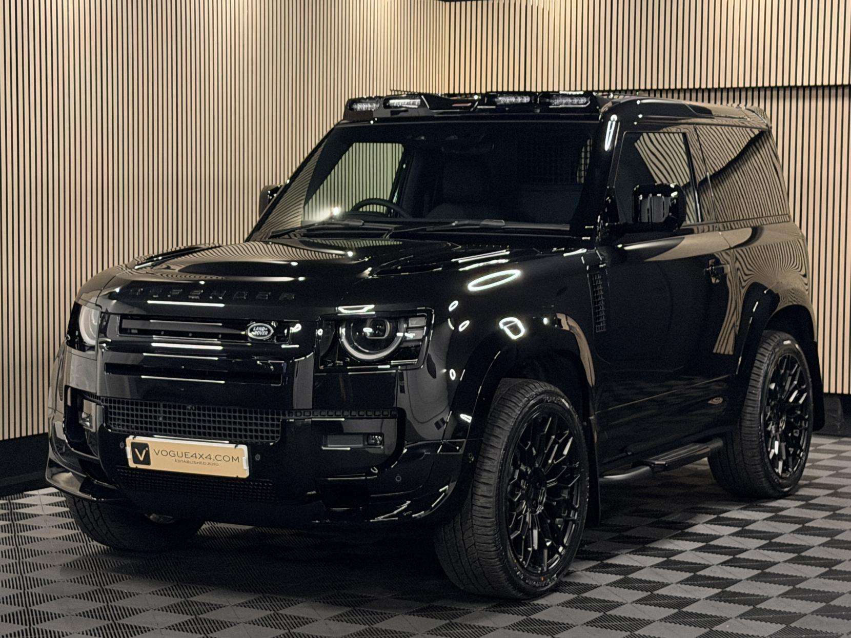 2026 LAND ROVER DEFENDER 90 2026 LAND ROVER DEFENDER 90