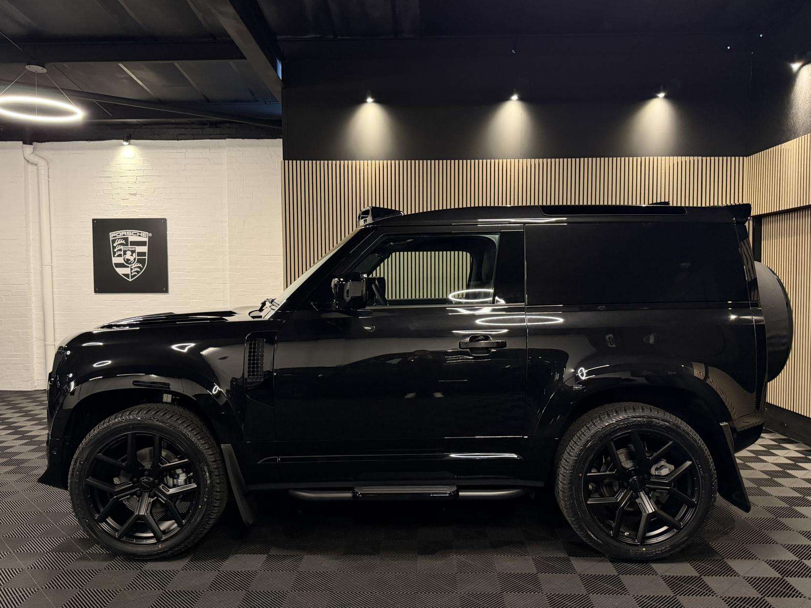 2026 LAND ROVER DEFENDER 90 2026 LAND ROVER DEFENDER 90