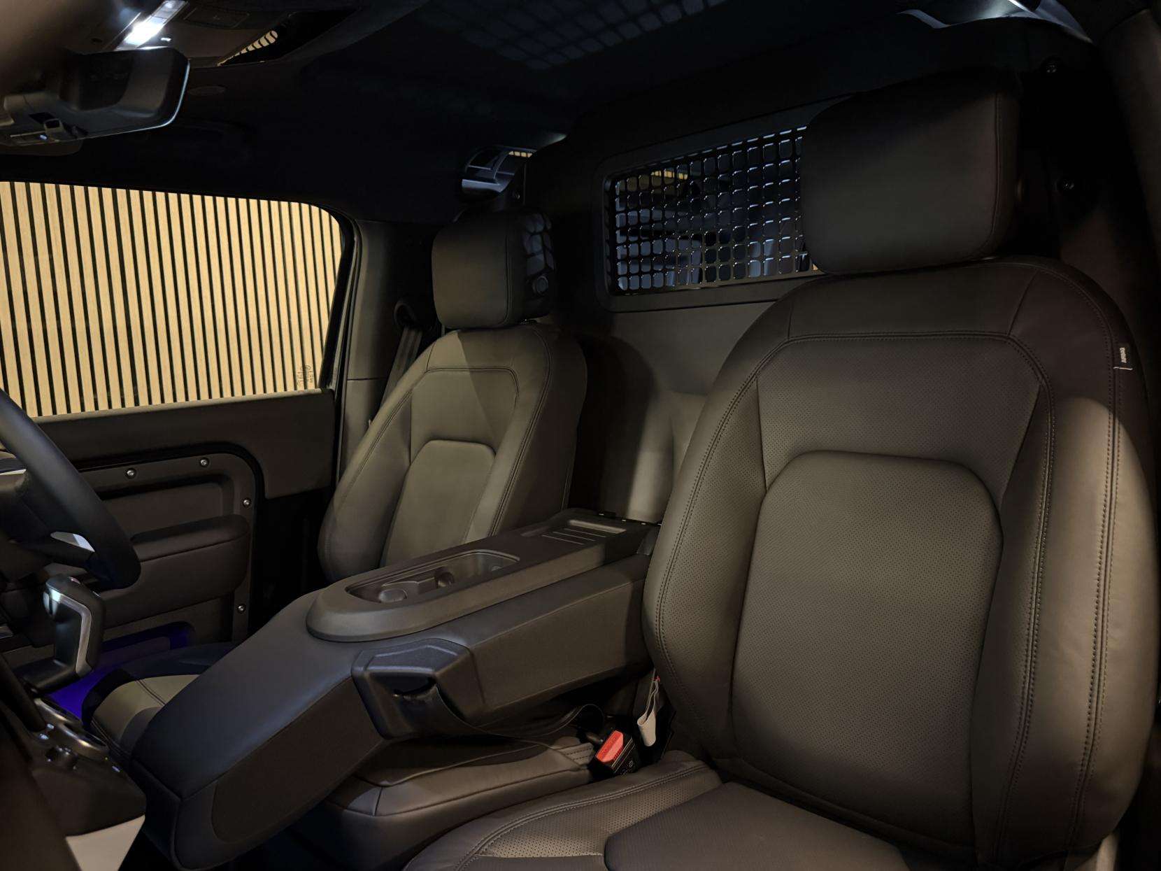 2026 LAND ROVER DEFENDER 90 2026 LAND ROVER DEFENDER 90