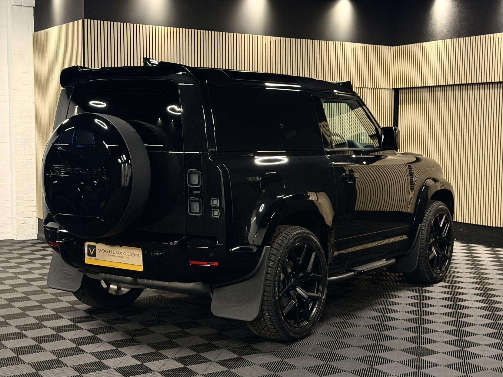 2026 LAND ROVER DEFENDER 90 2026 LAND ROVER DEFENDER 90