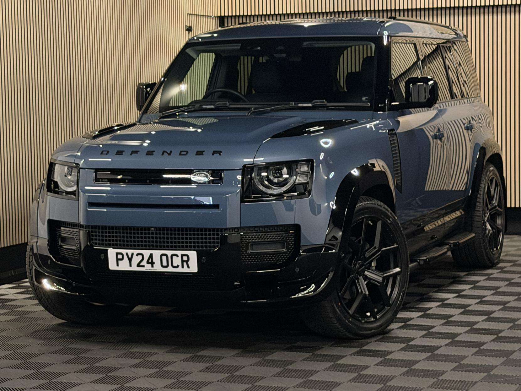 2024 LAND ROVER DEFENDER 110 2024 LAND ROVER DEFENDER 110