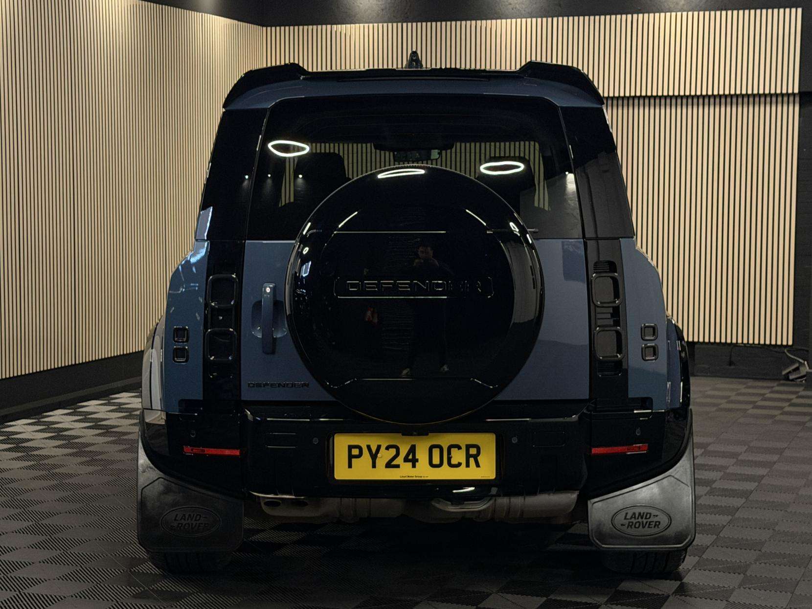 2024 LAND ROVER DEFENDER 110 2024 LAND ROVER DEFENDER 110