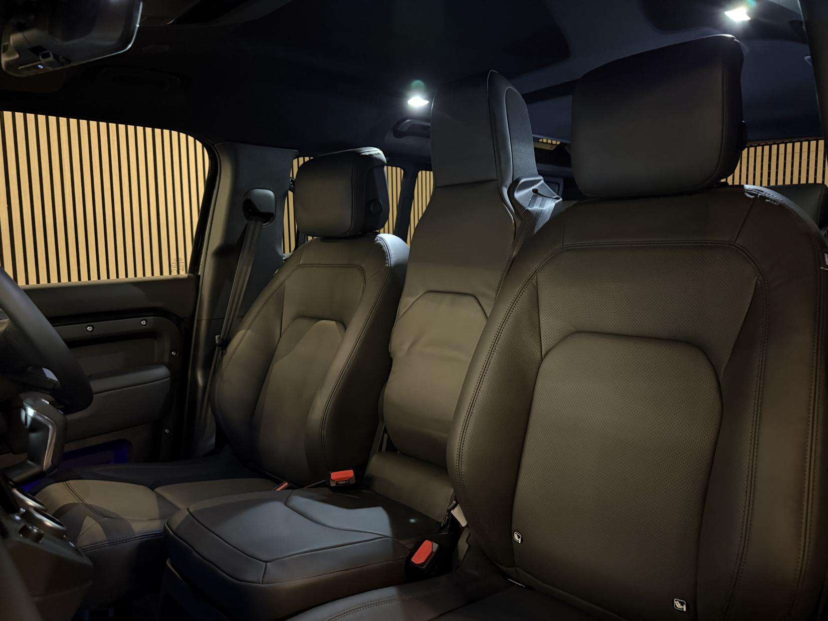 2026 LAND ROVER DEFENDER 110 2026 LAND ROVER DEFENDER 110