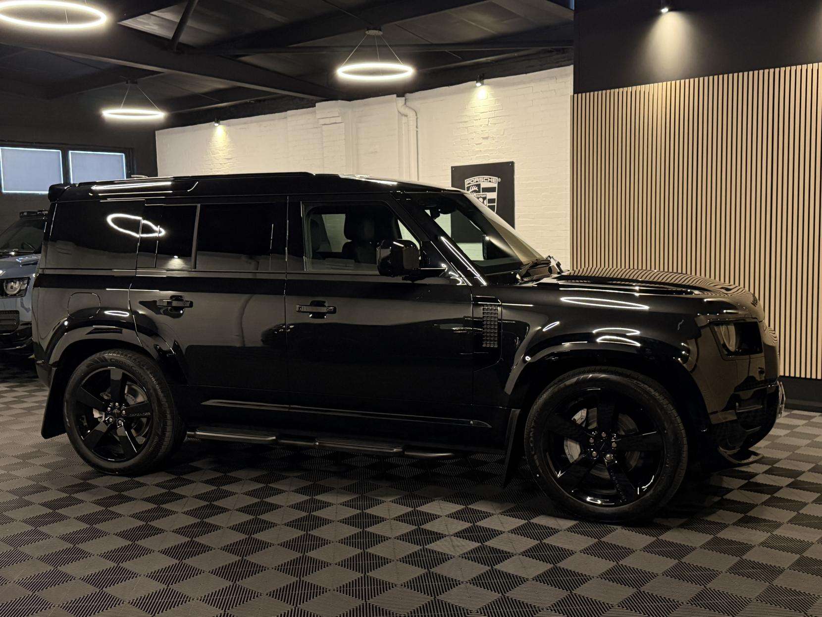 2026 LAND ROVER DEFENDER 110 2026 LAND ROVER DEFENDER 110