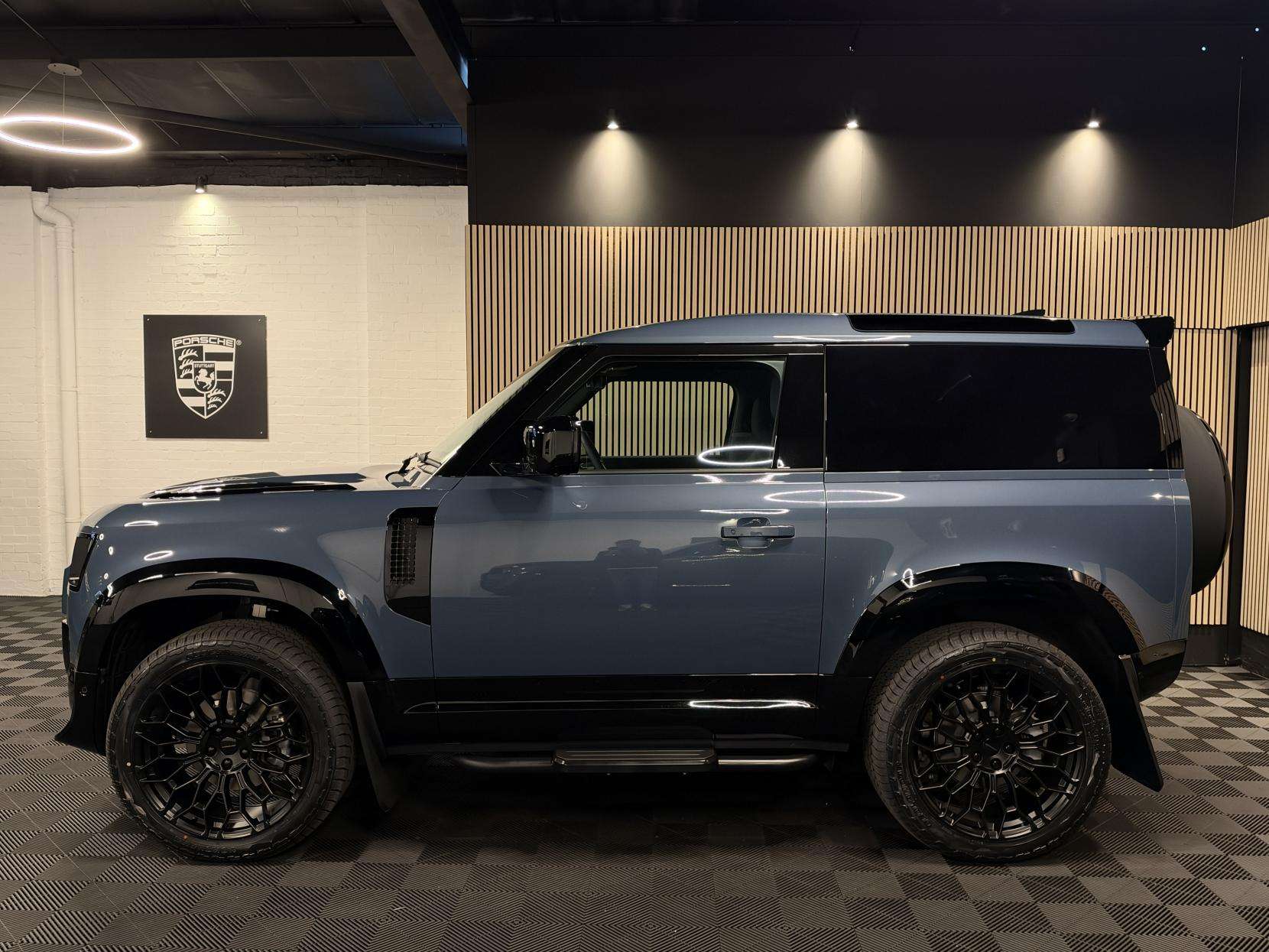 2026 LAND ROVER DEFENDER 90 2026 LAND ROVER DEFENDER 90