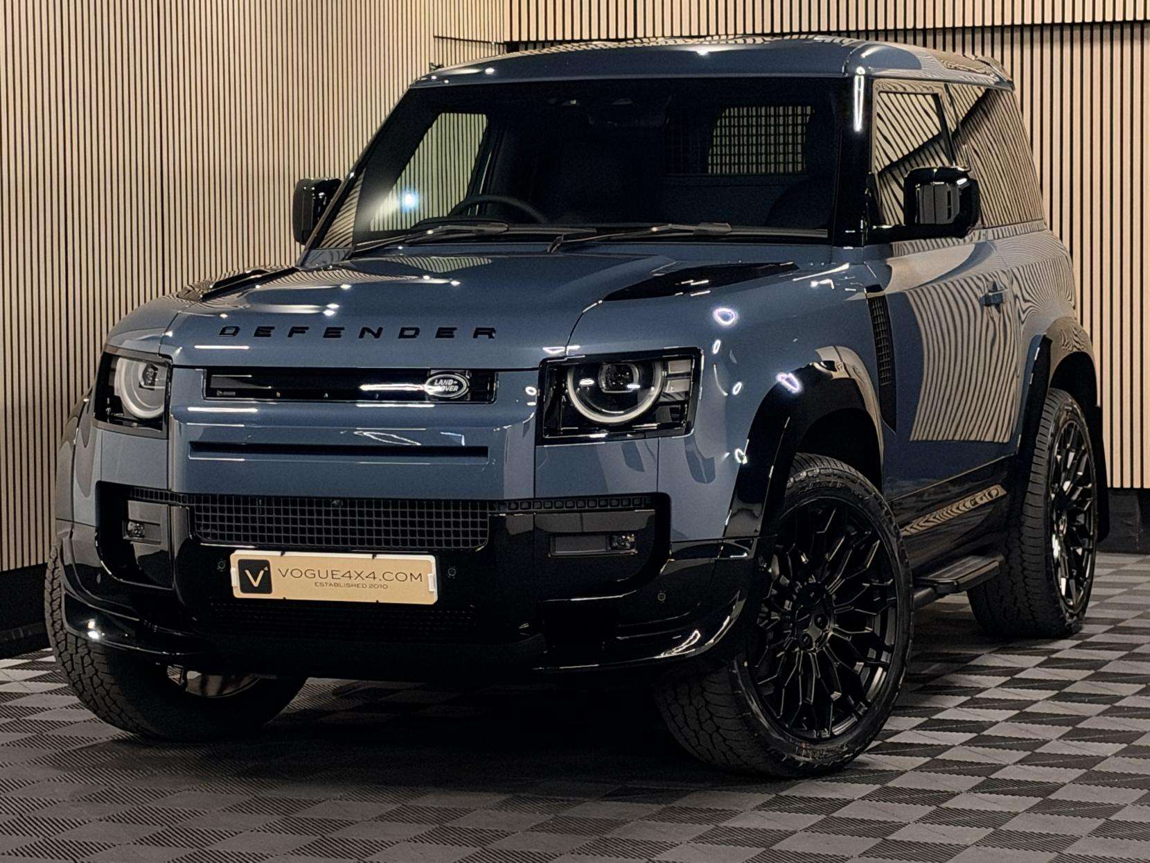 2026 LAND ROVER DEFENDER 90 2026 LAND ROVER DEFENDER 90