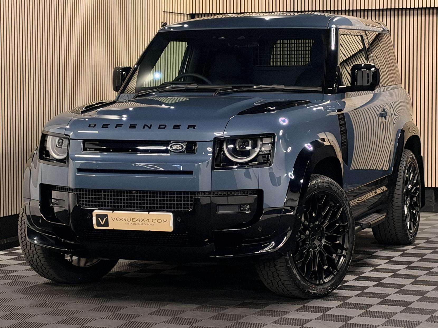 2026 LAND ROVER DEFENDER 90 2026 LAND ROVER DEFENDER 90