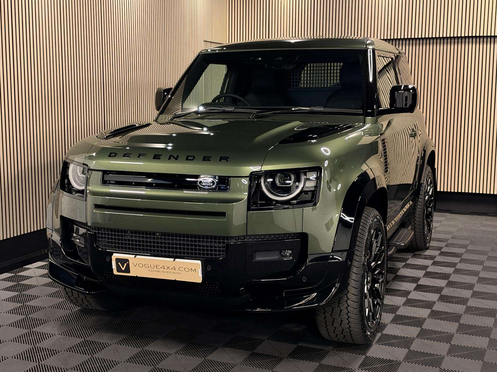 2026 LAND ROVER DEFENDER 90 2026 LAND ROVER DEFENDER 90