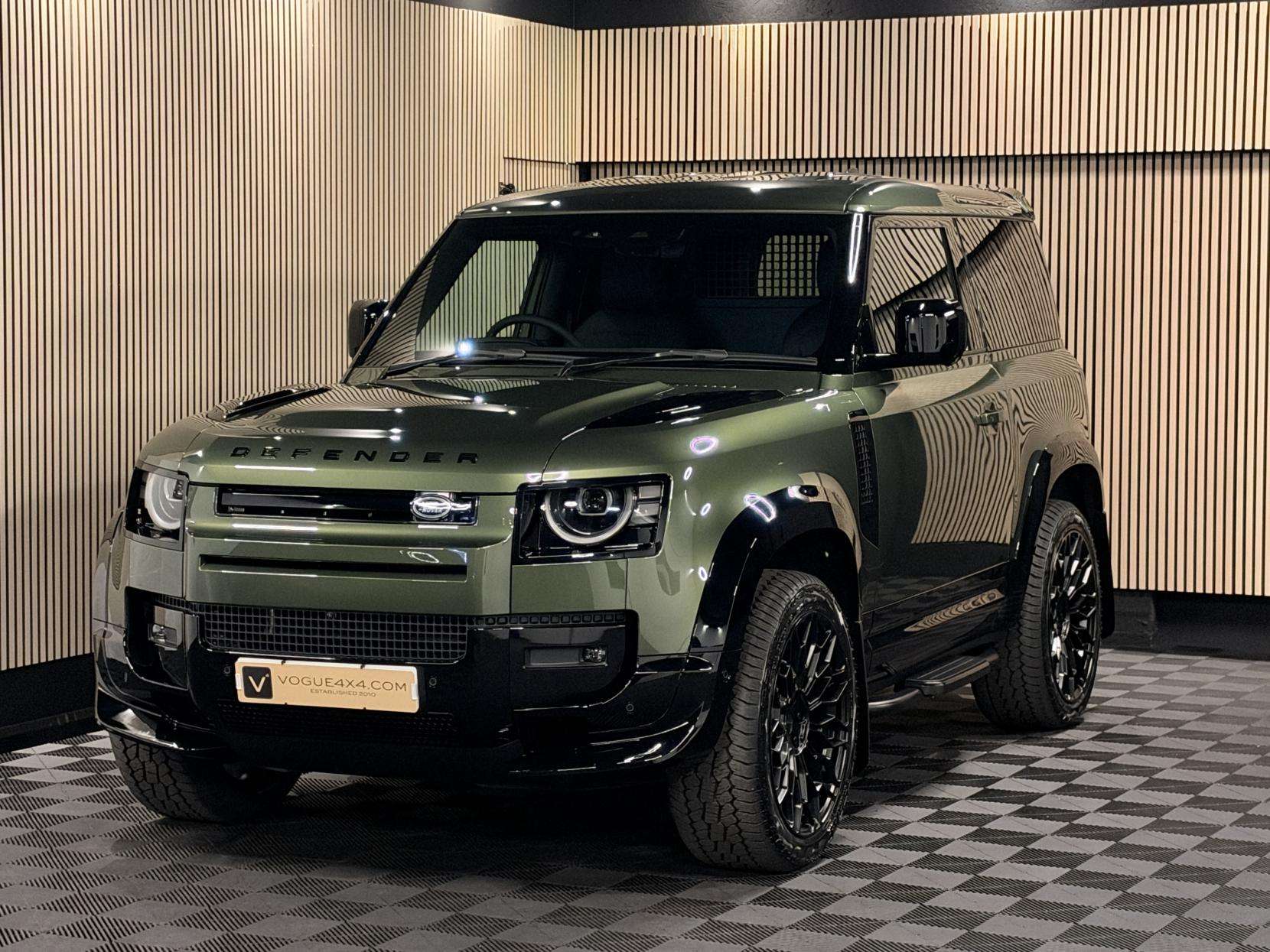 2026 LAND ROVER DEFENDER 90 2026 LAND ROVER DEFENDER 90