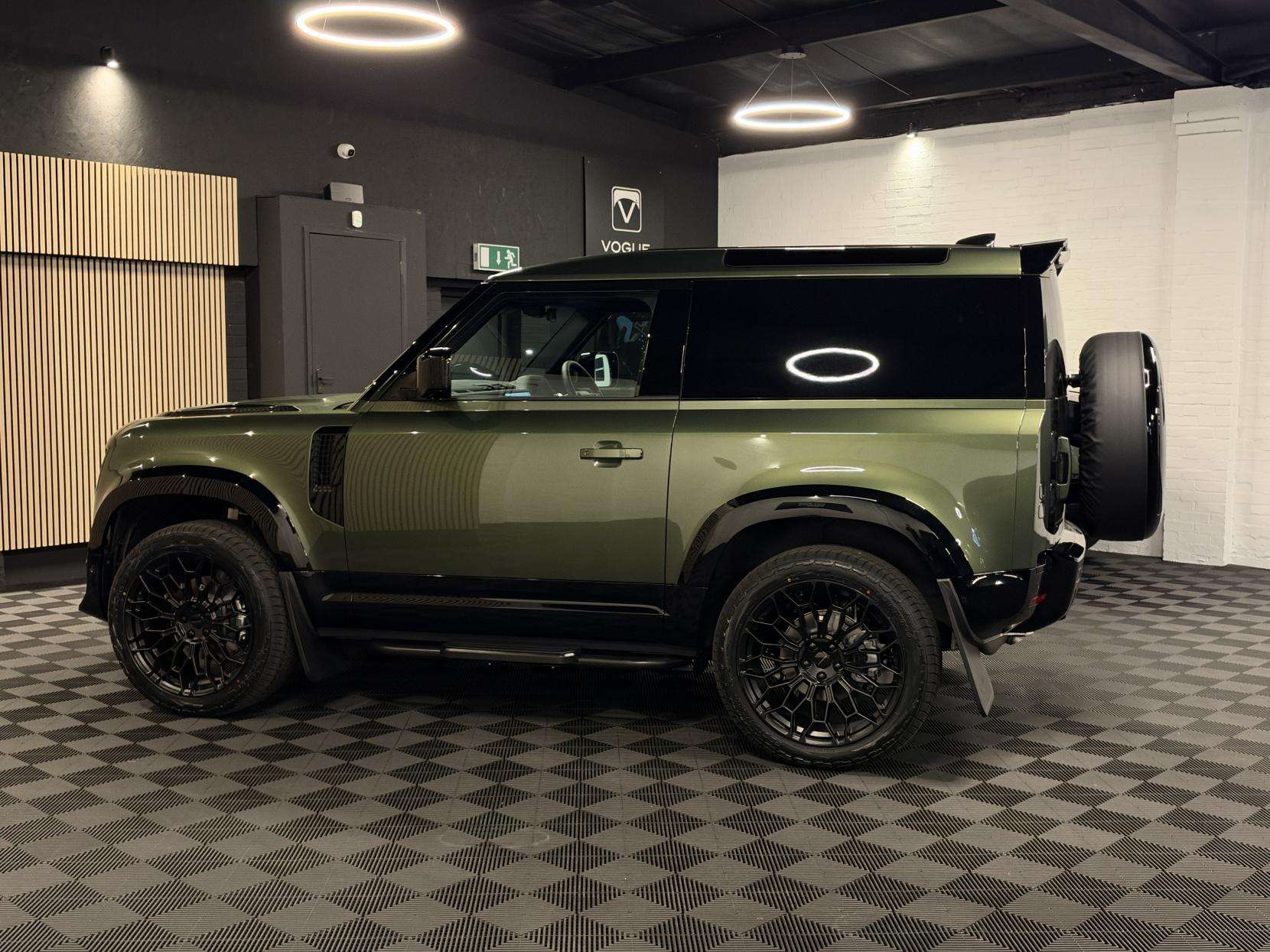 2026 LAND ROVER DEFENDER 90 2026 LAND ROVER DEFENDER 90