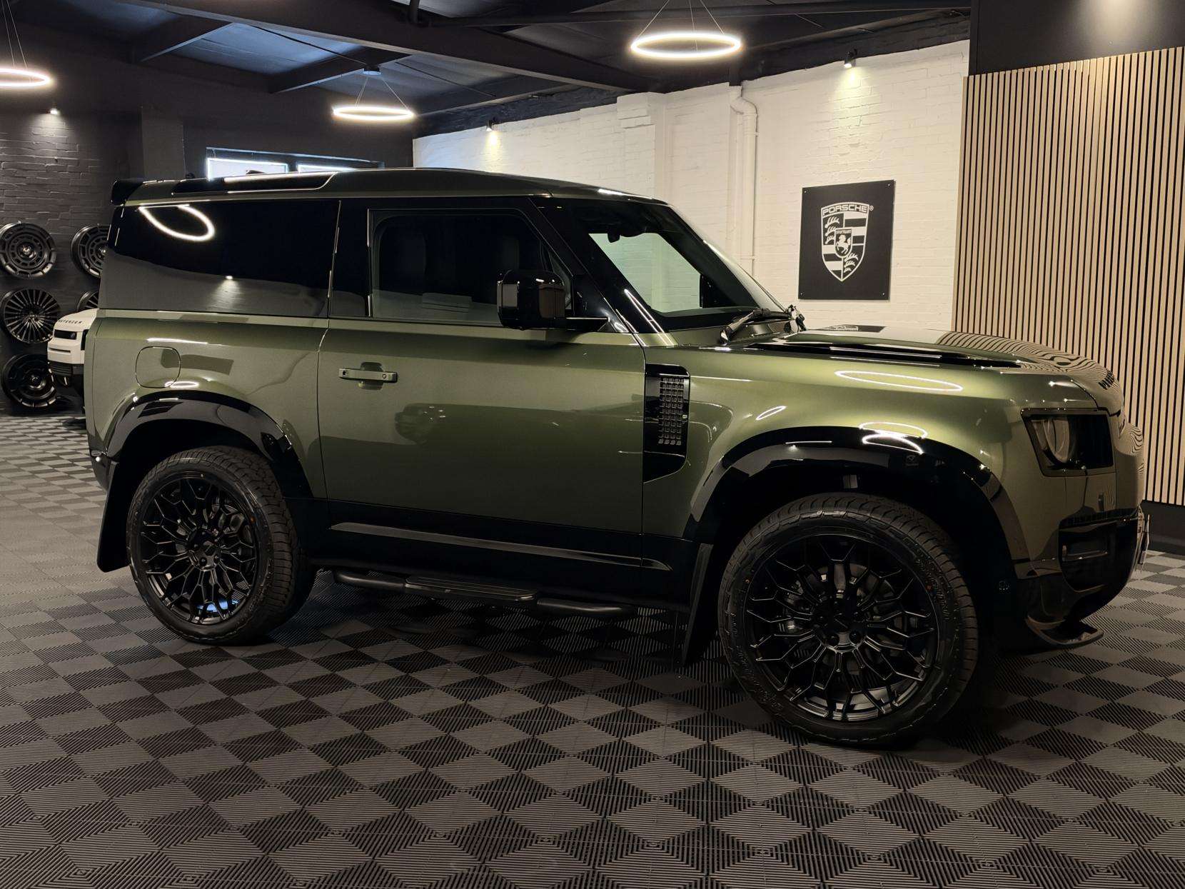 2026 LAND ROVER DEFENDER 90 2026 LAND ROVER DEFENDER 90