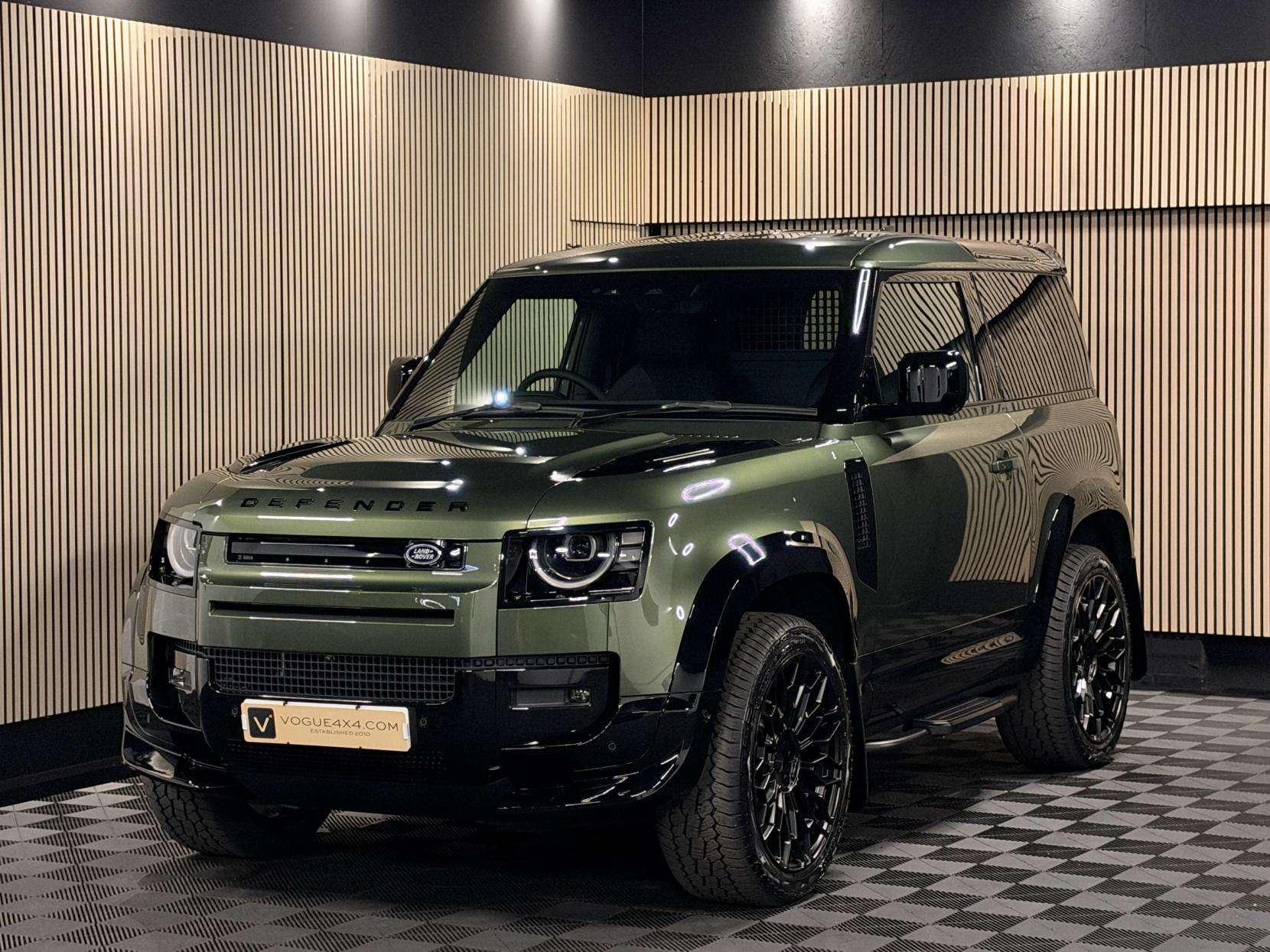 2026 LAND ROVER DEFENDER 90 2026 LAND ROVER DEFENDER 90