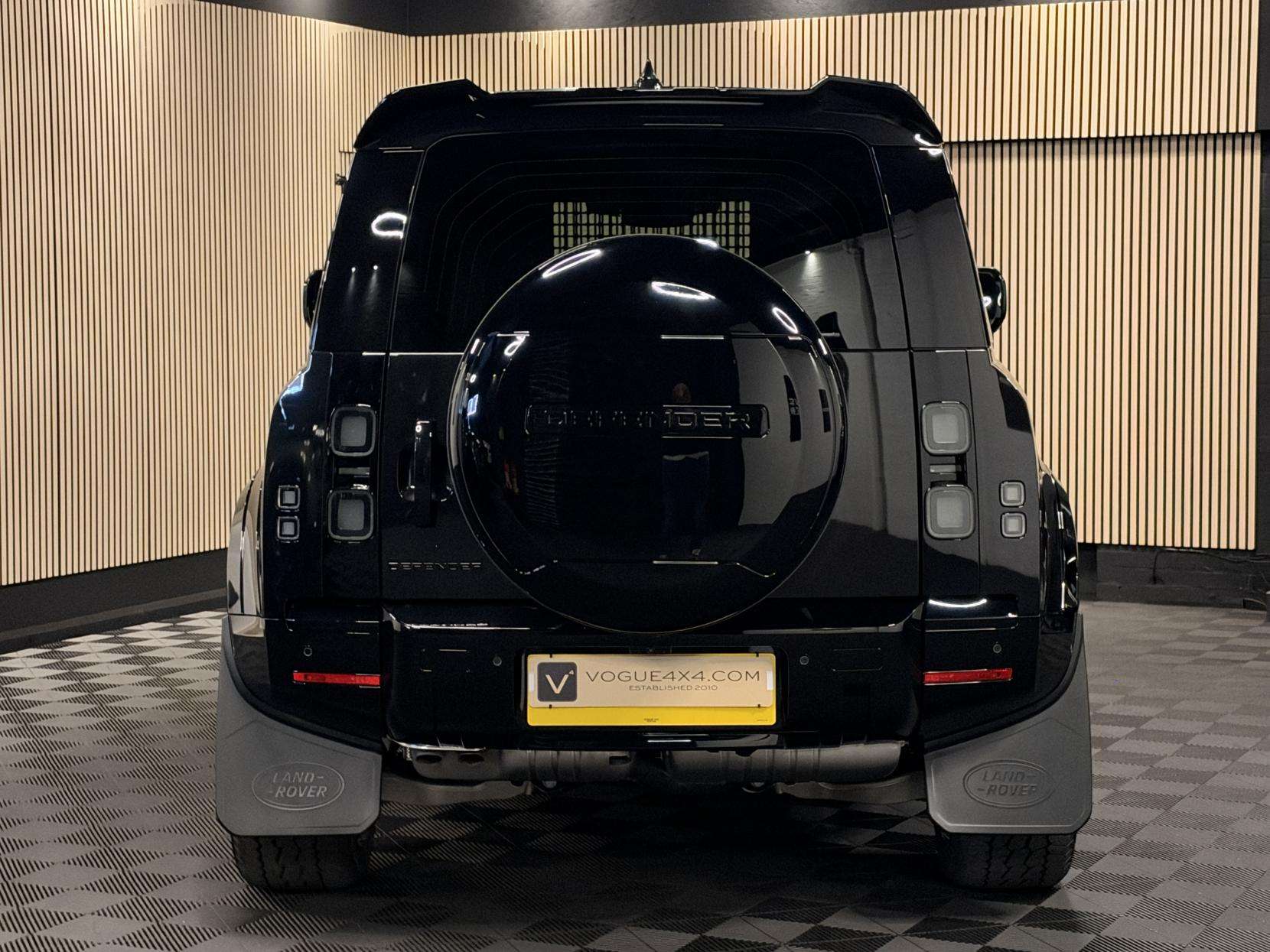 2026 LAND ROVER DEFENDER 90 2026 LAND ROVER DEFENDER 90