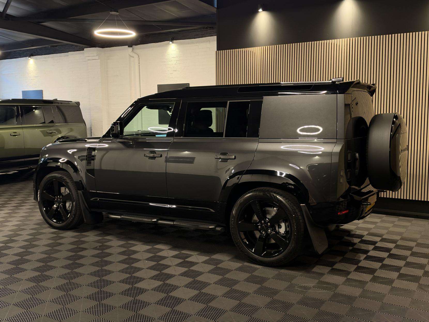 2026 LAND ROVER DEFENDER 110 2026 LAND ROVER DEFENDER 110