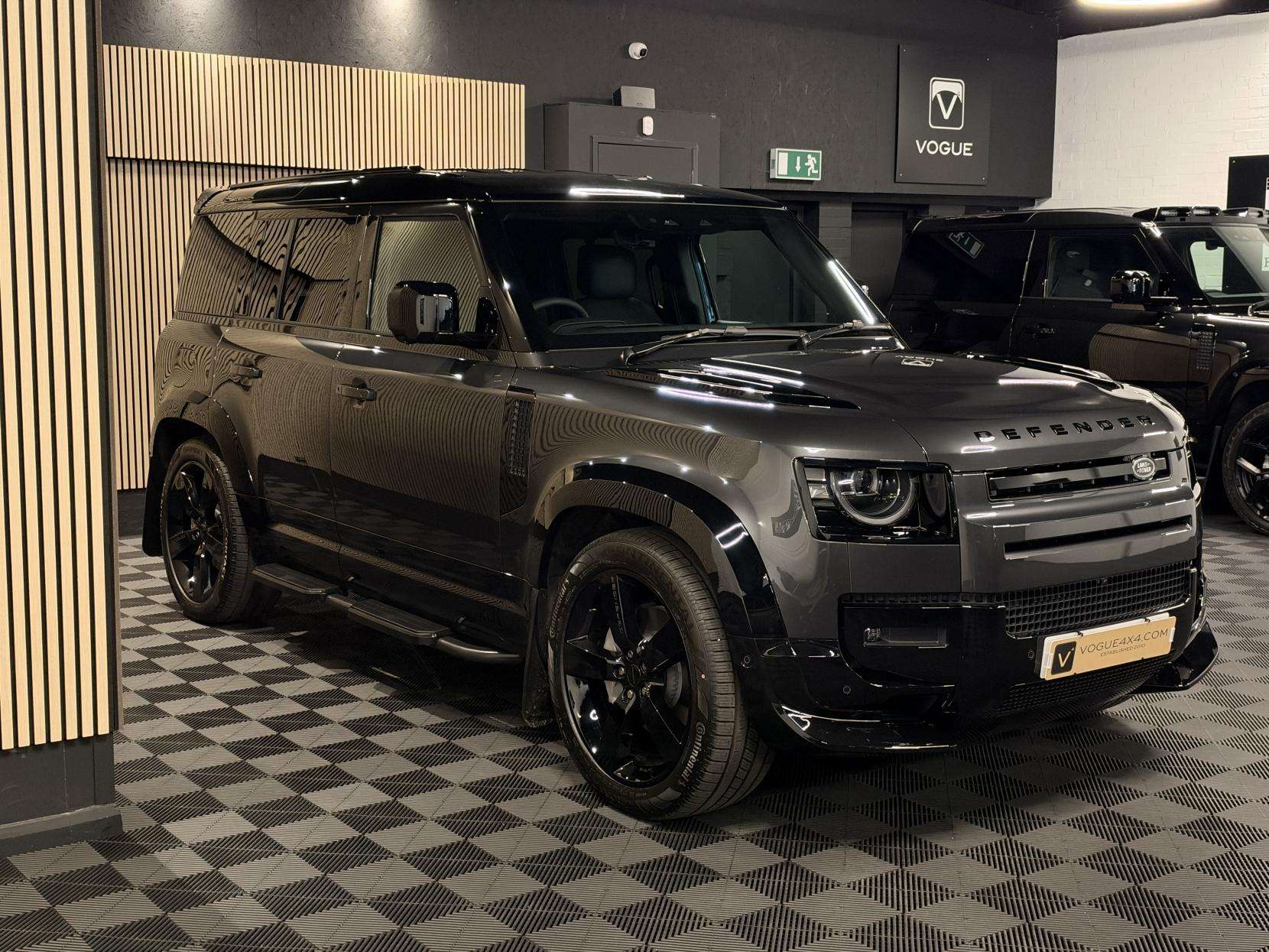 2026 LAND ROVER DEFENDER 110 2026 LAND ROVER DEFENDER 110