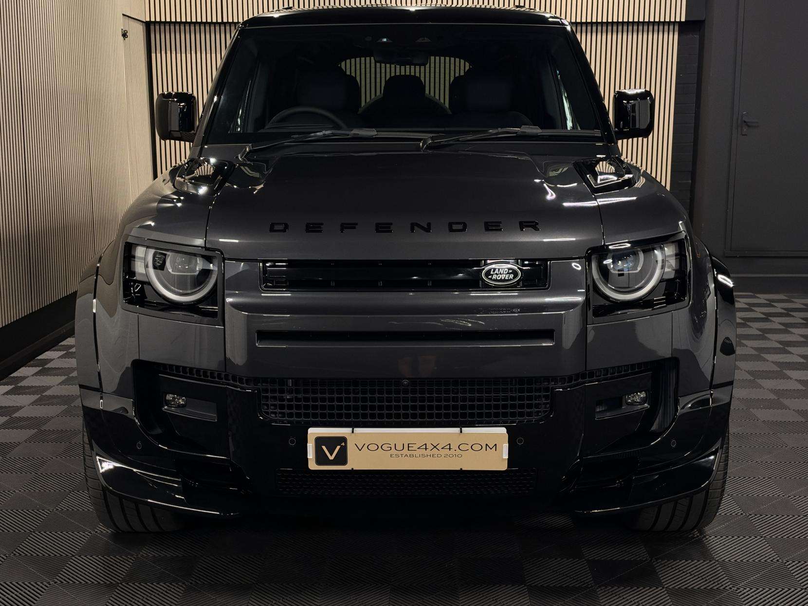 2026 LAND ROVER DEFENDER 110 2026 LAND ROVER DEFENDER 110