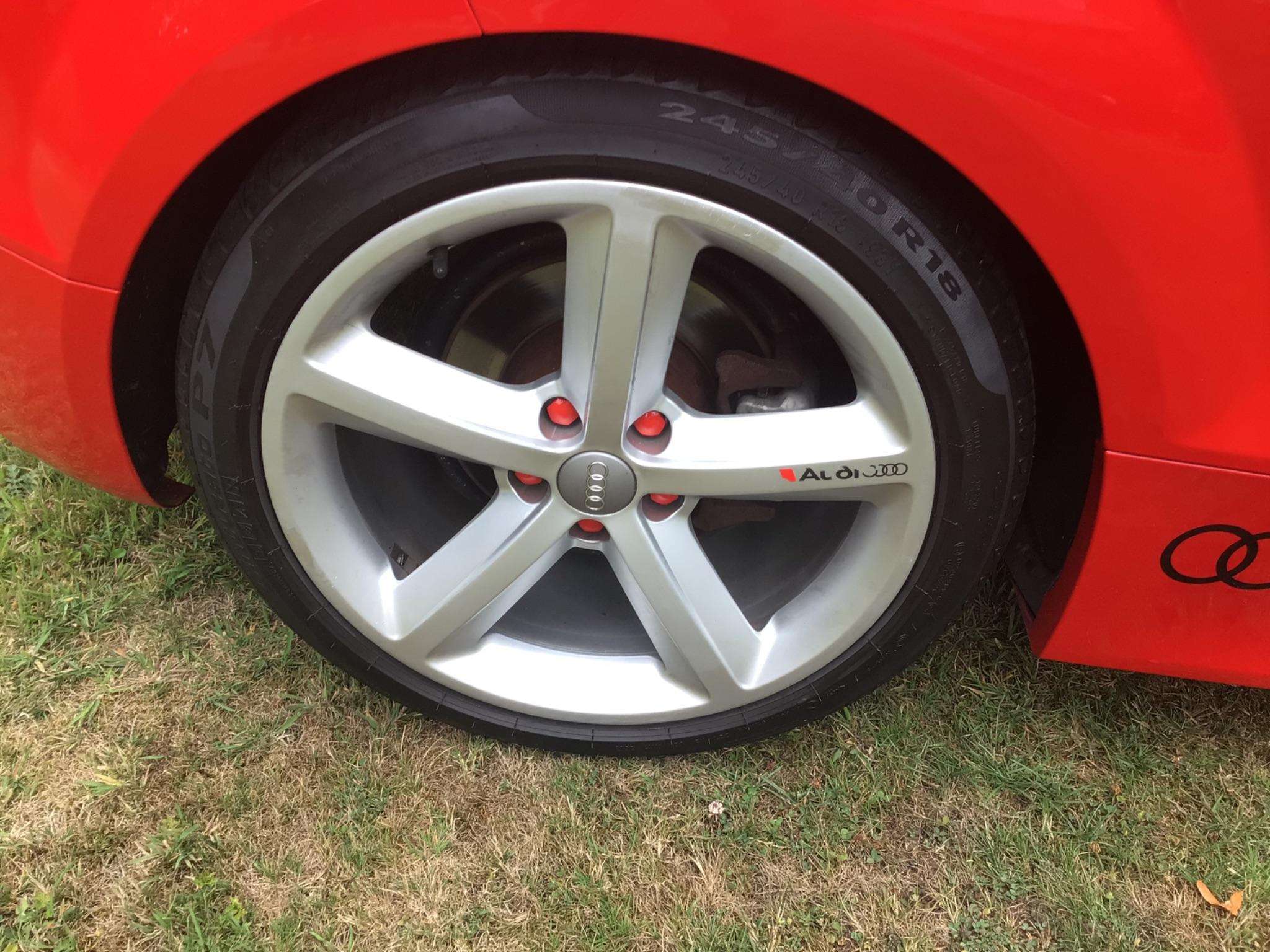 2011 AUDI TT 2011 AUDI TT