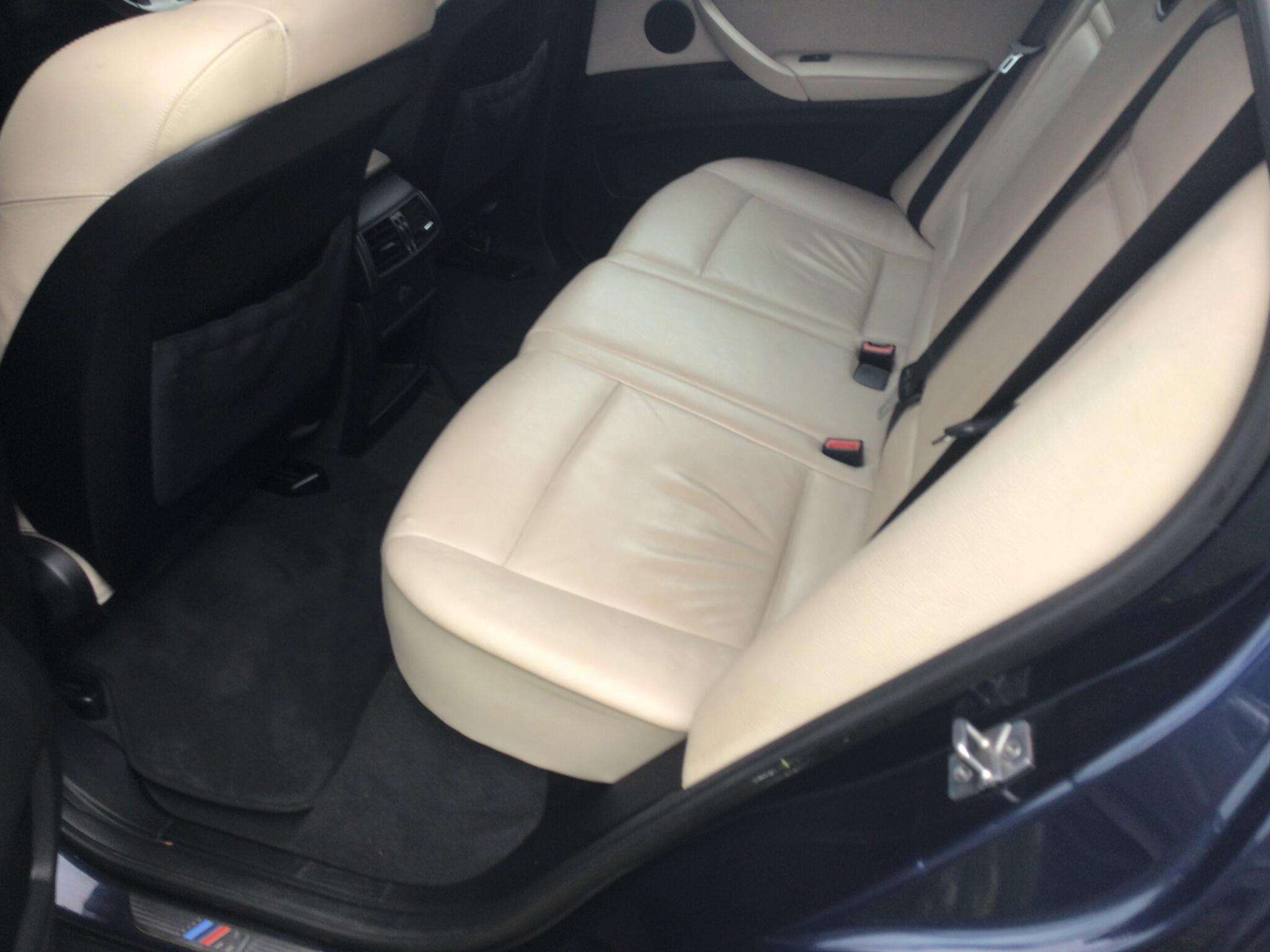 2010 BMW X5 2010 BMW X5