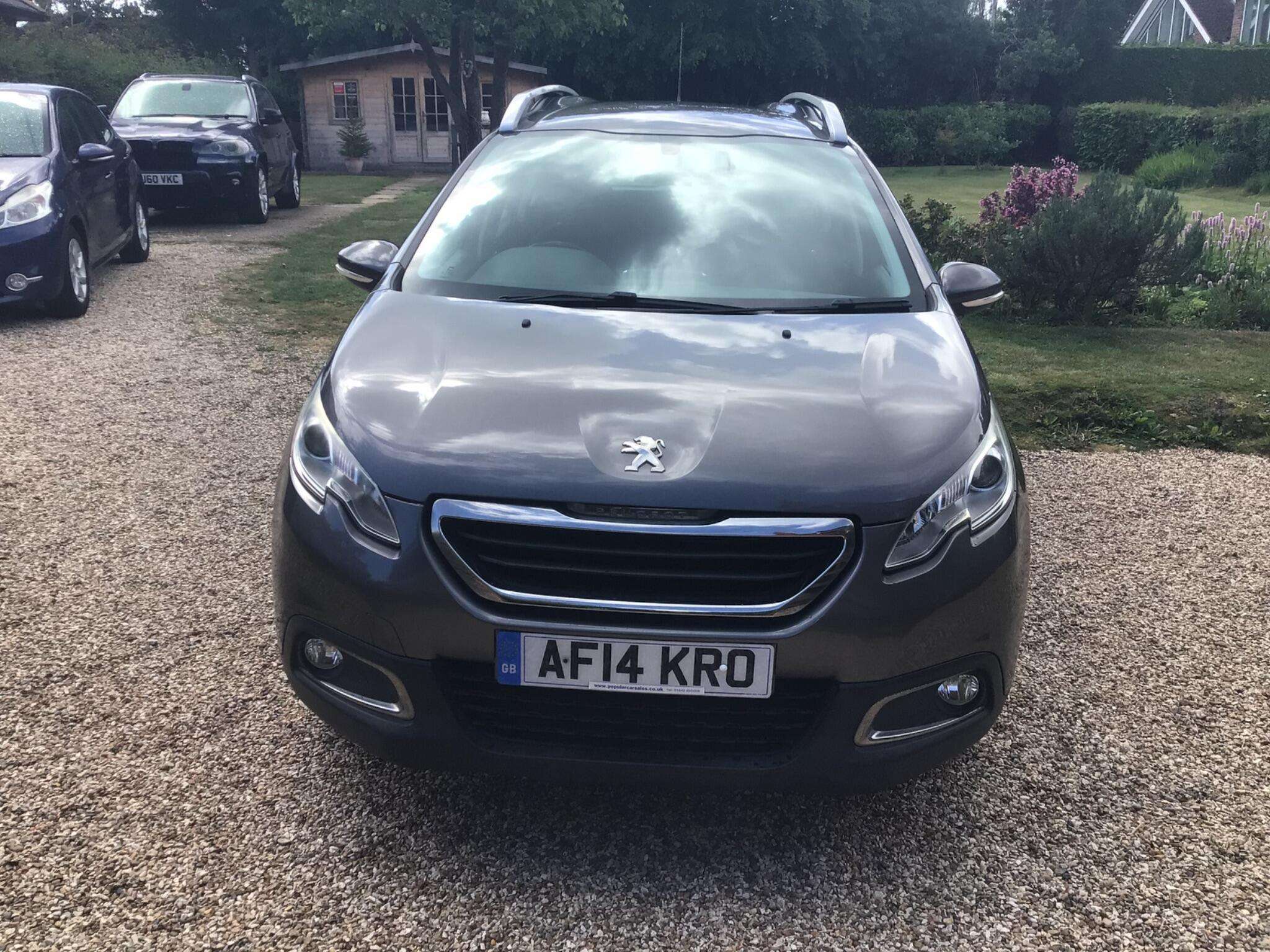 A 2014 PEUGEOT 2008 1.2 VTi Active Euro 5 5dr A 2014 PEUGEOT 2008 1.2 VTi Active Euro 5 5dr