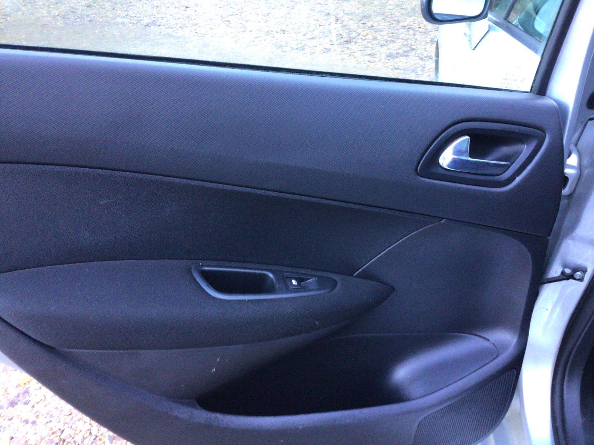 2010 PEUGEOT 308 SW 2010 PEUGEOT 308 SW