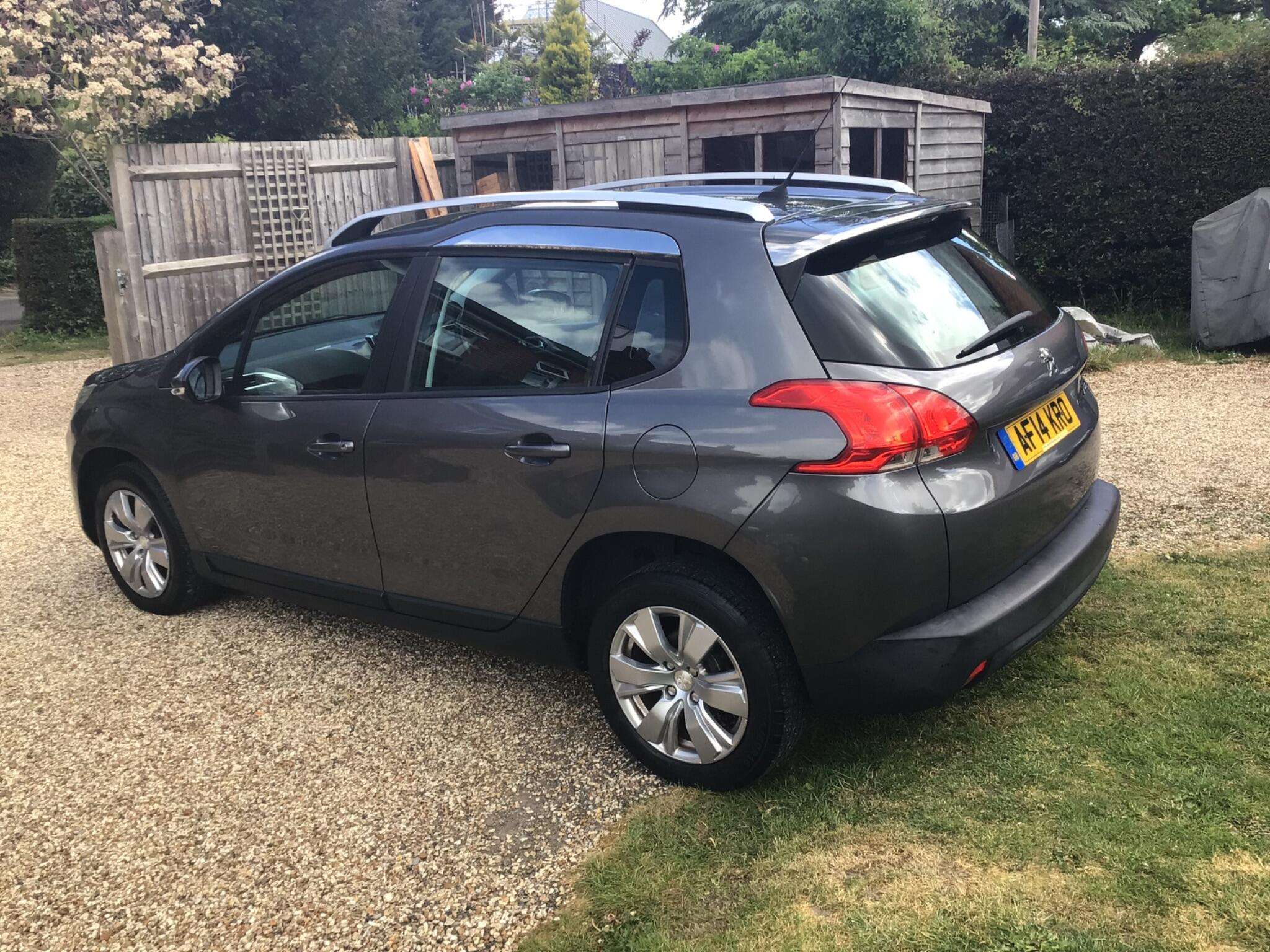 A 2014 PEUGEOT 2008 1.2 VTi Active Euro 5 5dr A 2014 PEUGEOT 2008 1.2 VTi Active Euro 5 5dr