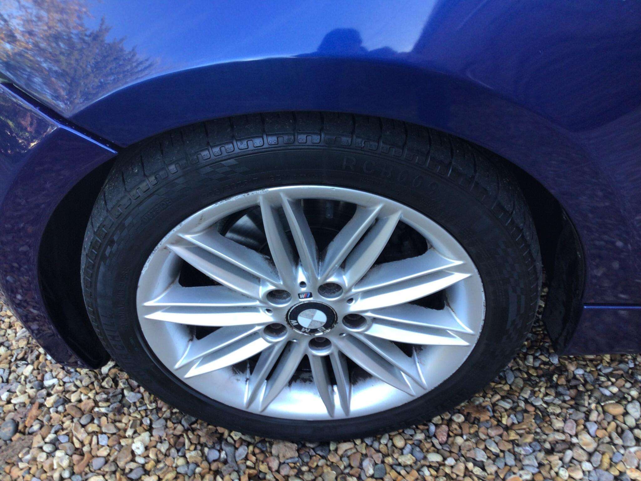 2011 BMW 1 SERIES 2011 BMW 1 SERIES