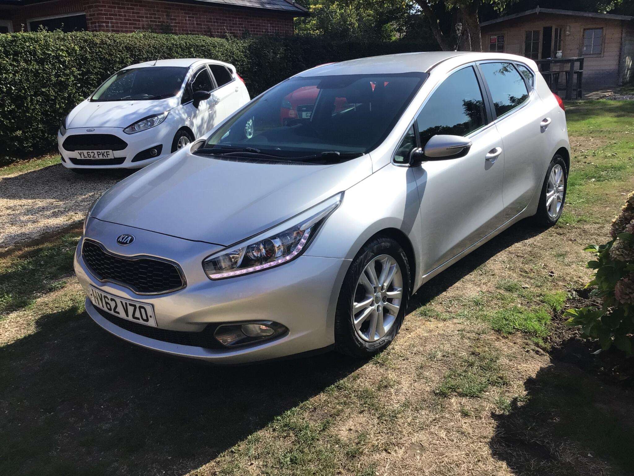 A 2012 KIA CEED 1.6 GDi EcoDynamics 2 Euro 5 (s/s) 5dr A 2012 KIA CEED 1.6 GDi EcoDynamics 2 Euro 5 (s/s) 5dr