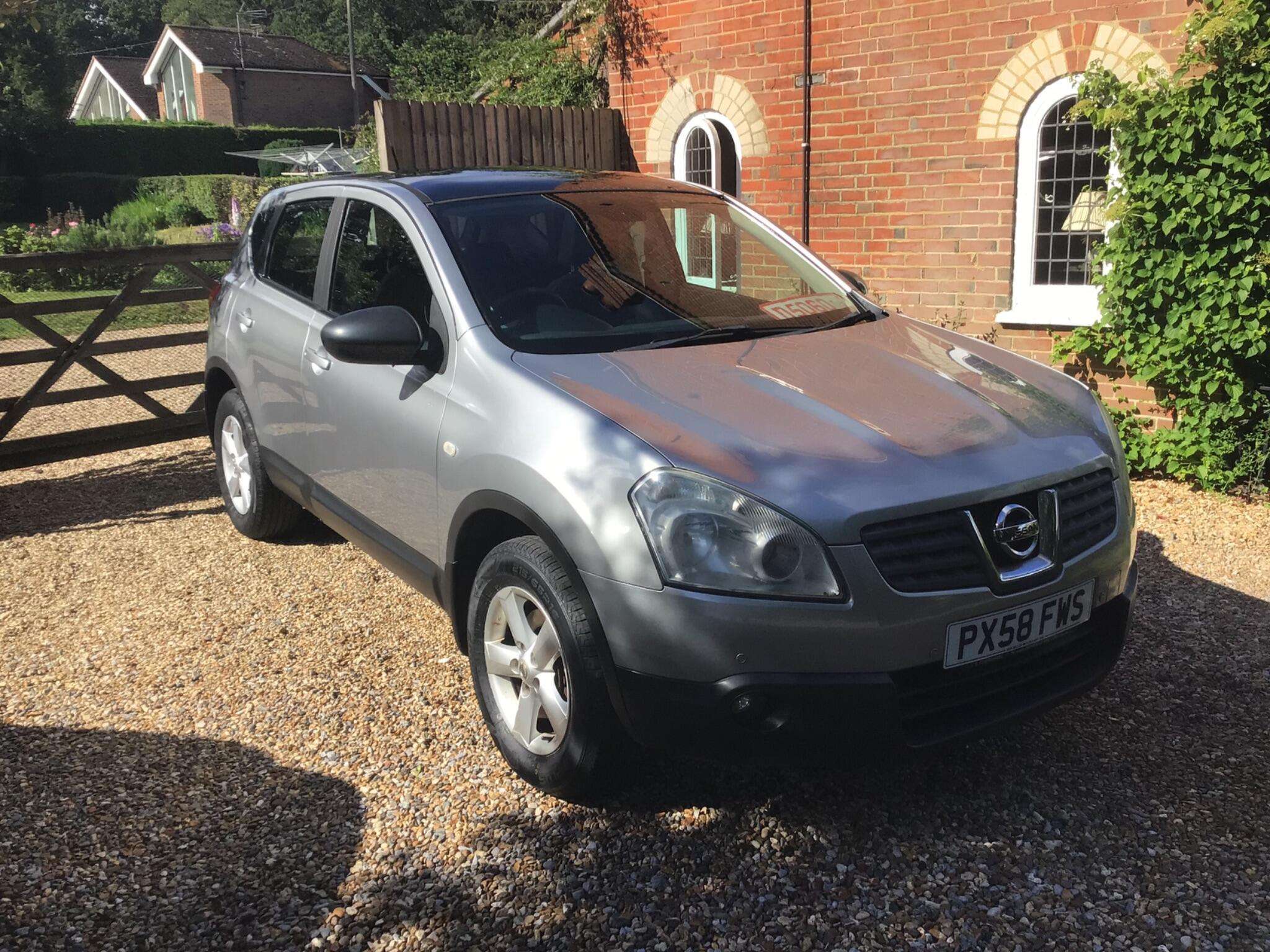A 2008 NISSAN QASHQAI 2.0 Acenta CVT 5dr A 2008 NISSAN QASHQAI 2.0 Acenta CVT 5dr