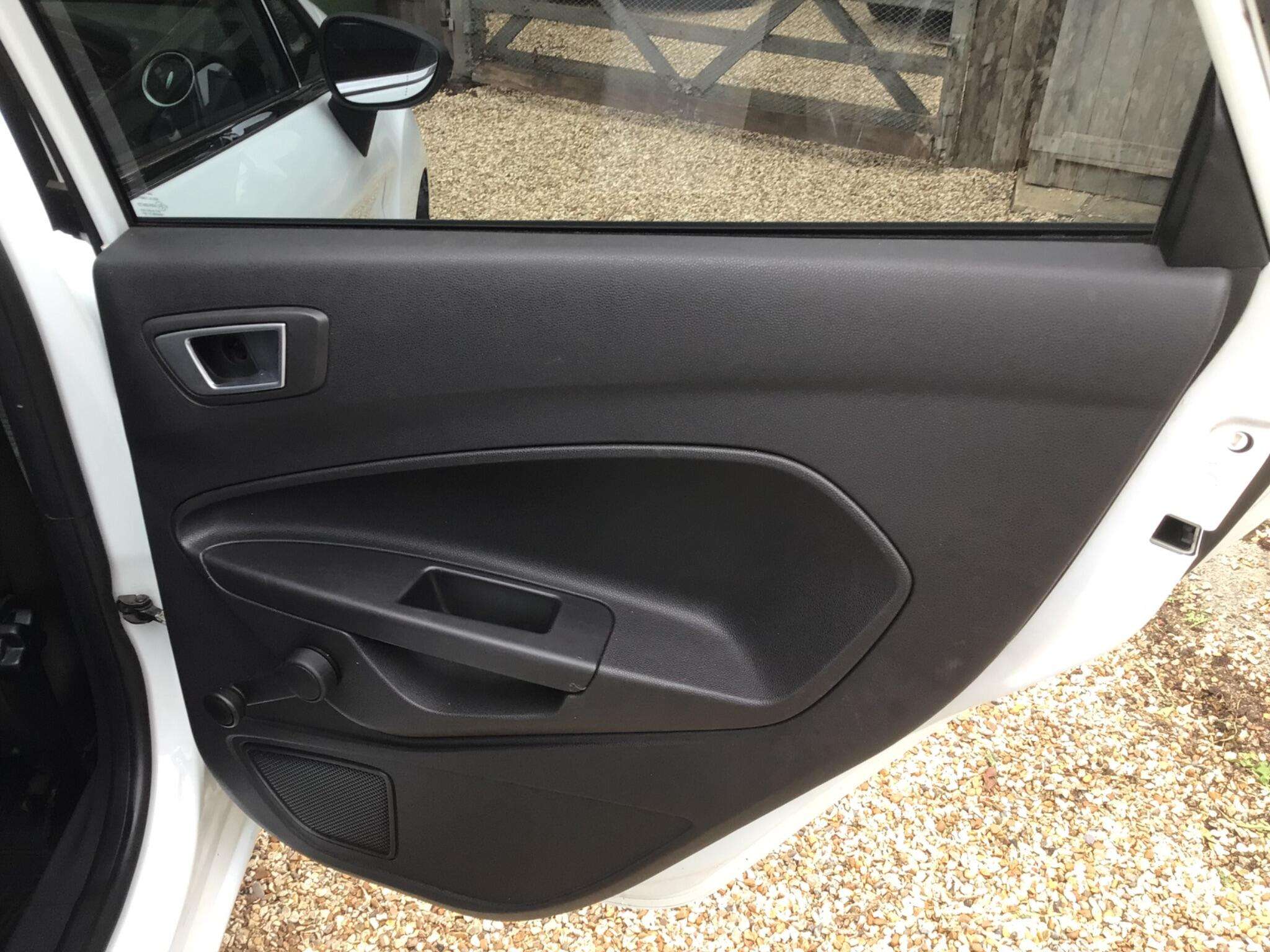 2013 FORD FIESTA 2013 FORD FIESTA