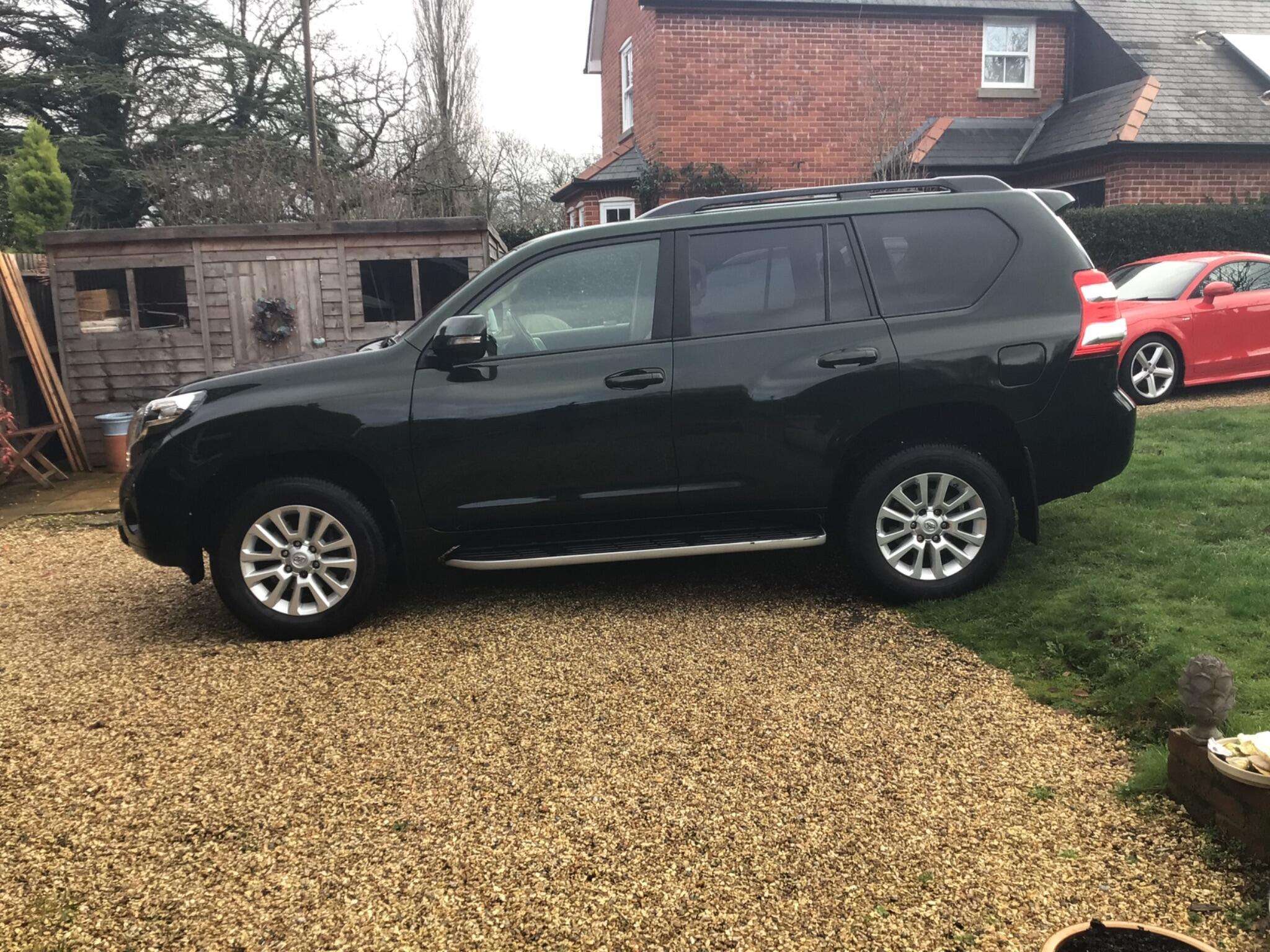 A 2014 TOYOTA LAND CRUISER 3.0 D-4D Invincible Auto 4WD Euro 5 5dr (7 Seats) A 2014 TOYOTA LAND CRUISER 3.0 D-4D Invincible Auto 4WD Euro 5 5dr (7 Seats)