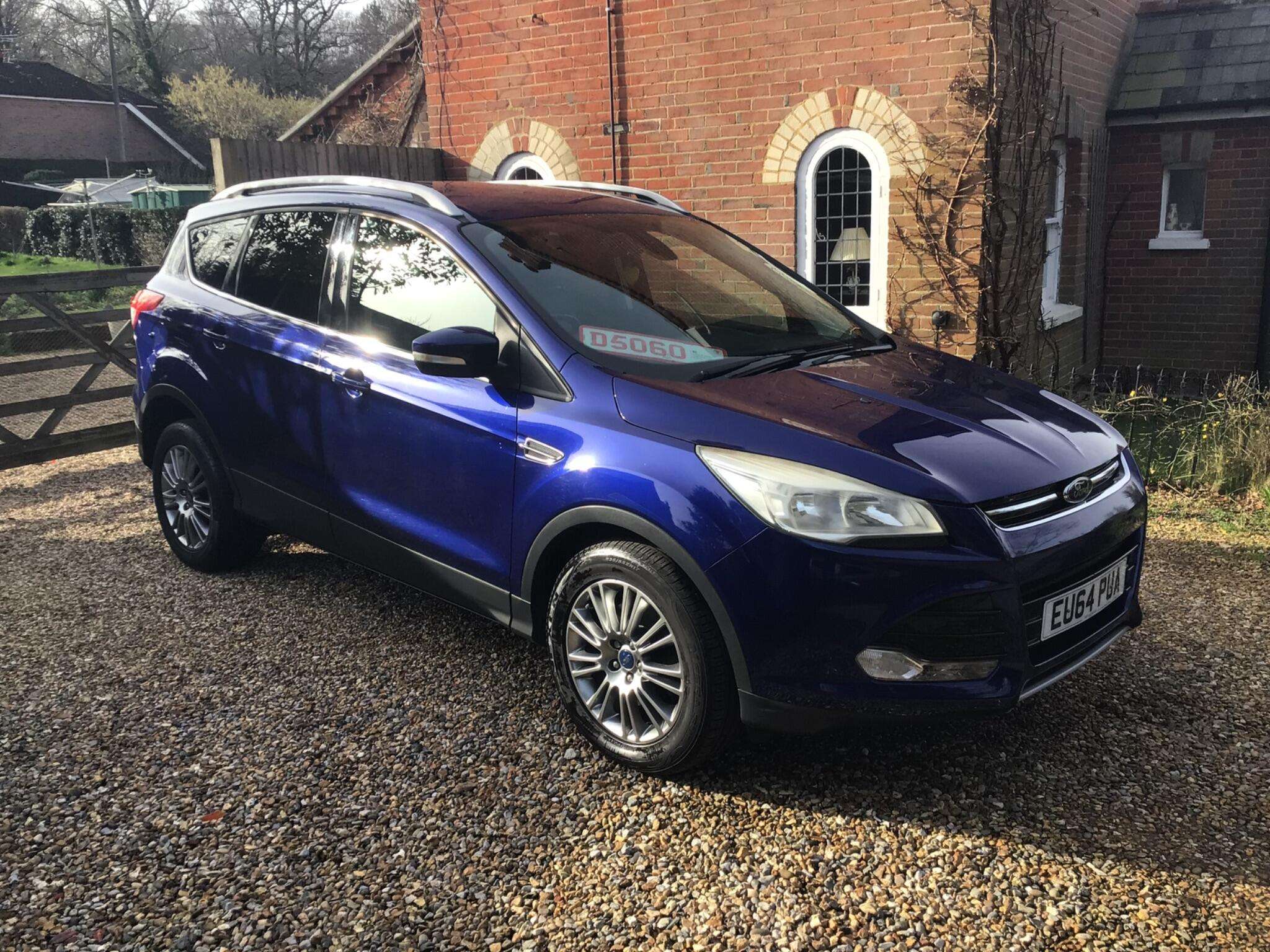 A 2014 FORD KUGA 2.0 TDCi Titanium 2WD Euro 5 5dr A 2014 FORD KUGA 2.0 TDCi Titanium 2WD Euro 5 5dr