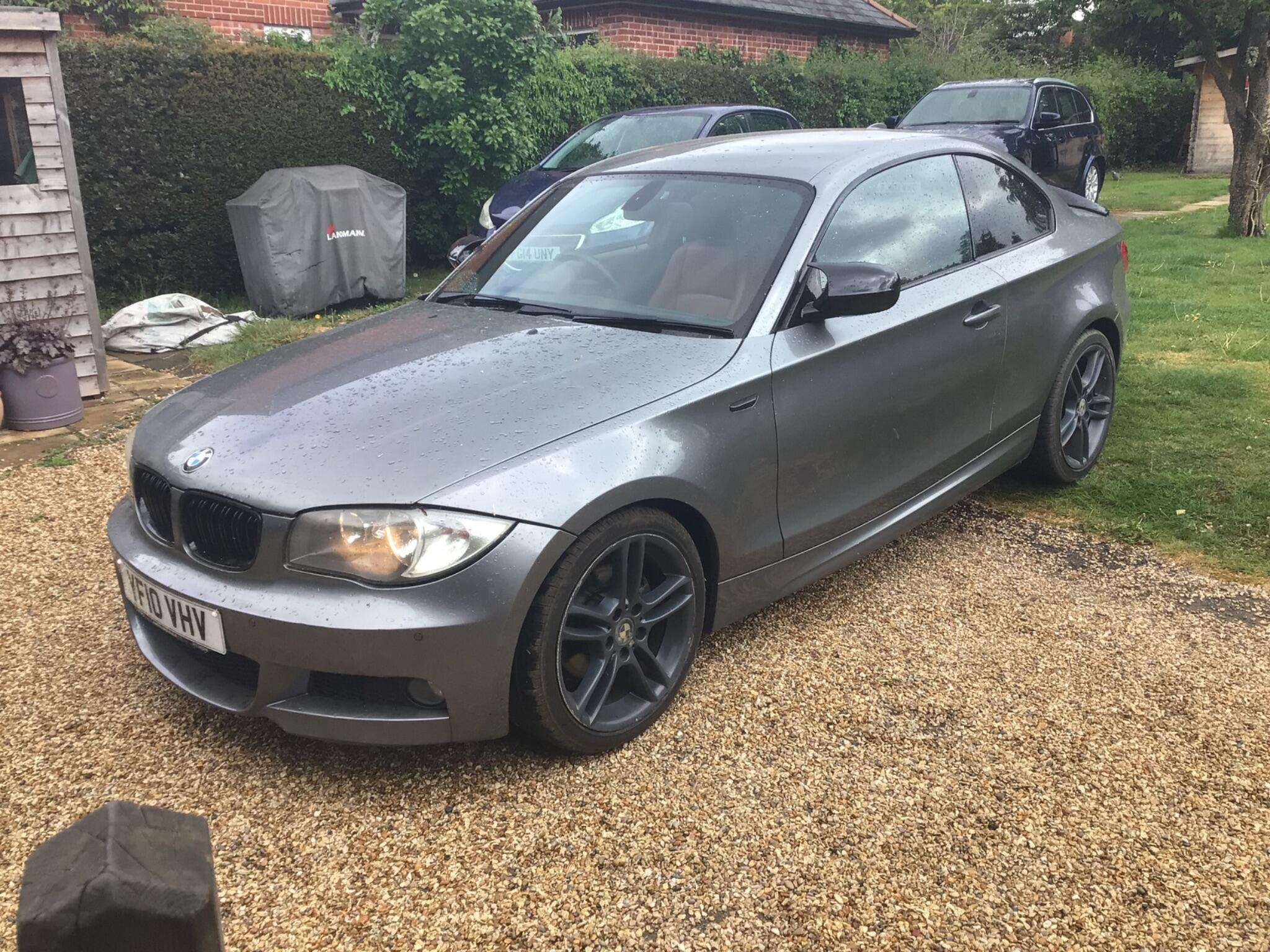 A 2010 BMW 1 SERIES 2.0 120d M Sport Steptronic Euro 5 2dr A 2010 BMW 1 SERIES 2.0 120d M Sport Steptronic Euro 5 2dr