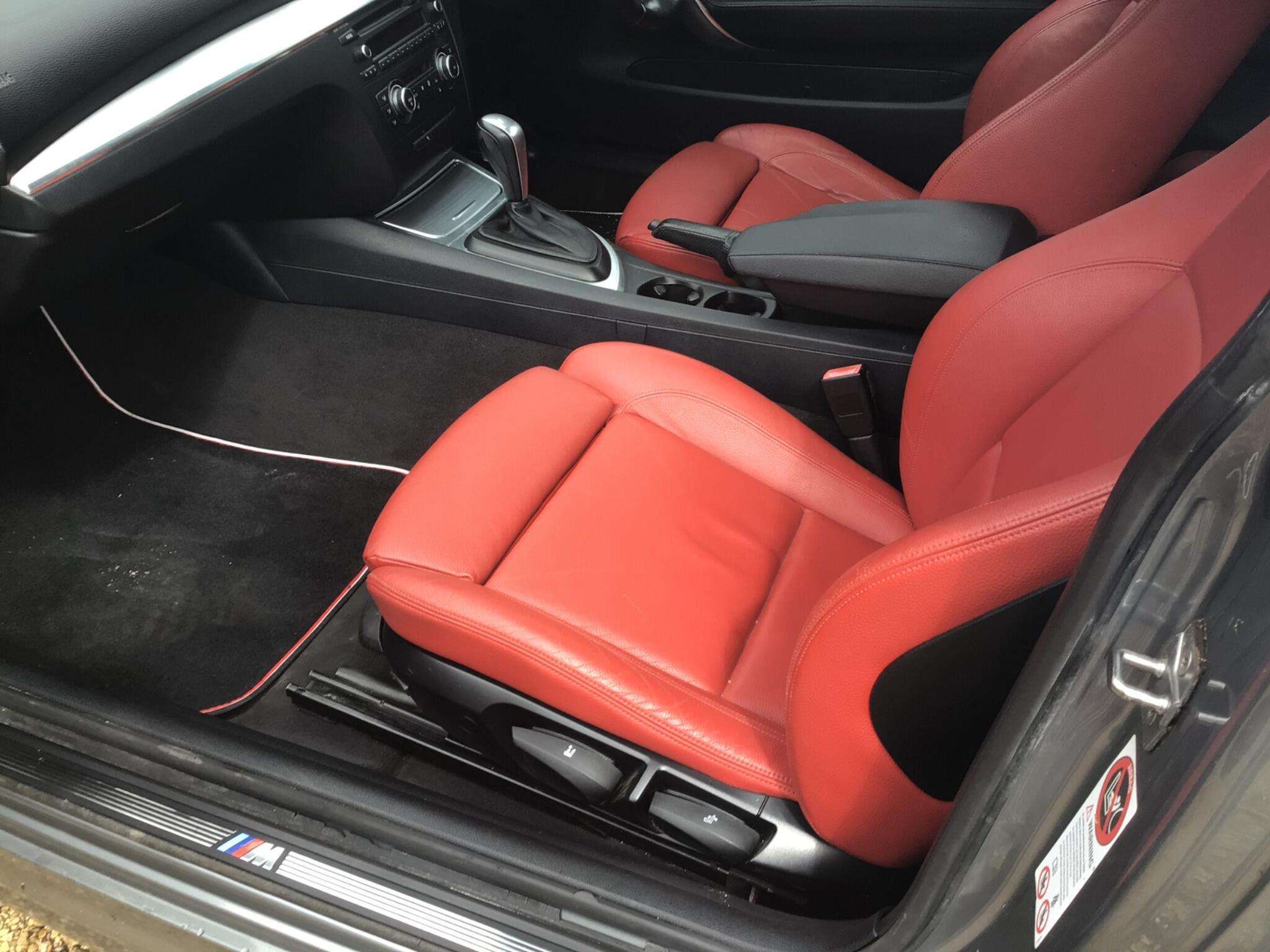 2010 BMW 1 SERIES 2010 BMW 1 SERIES